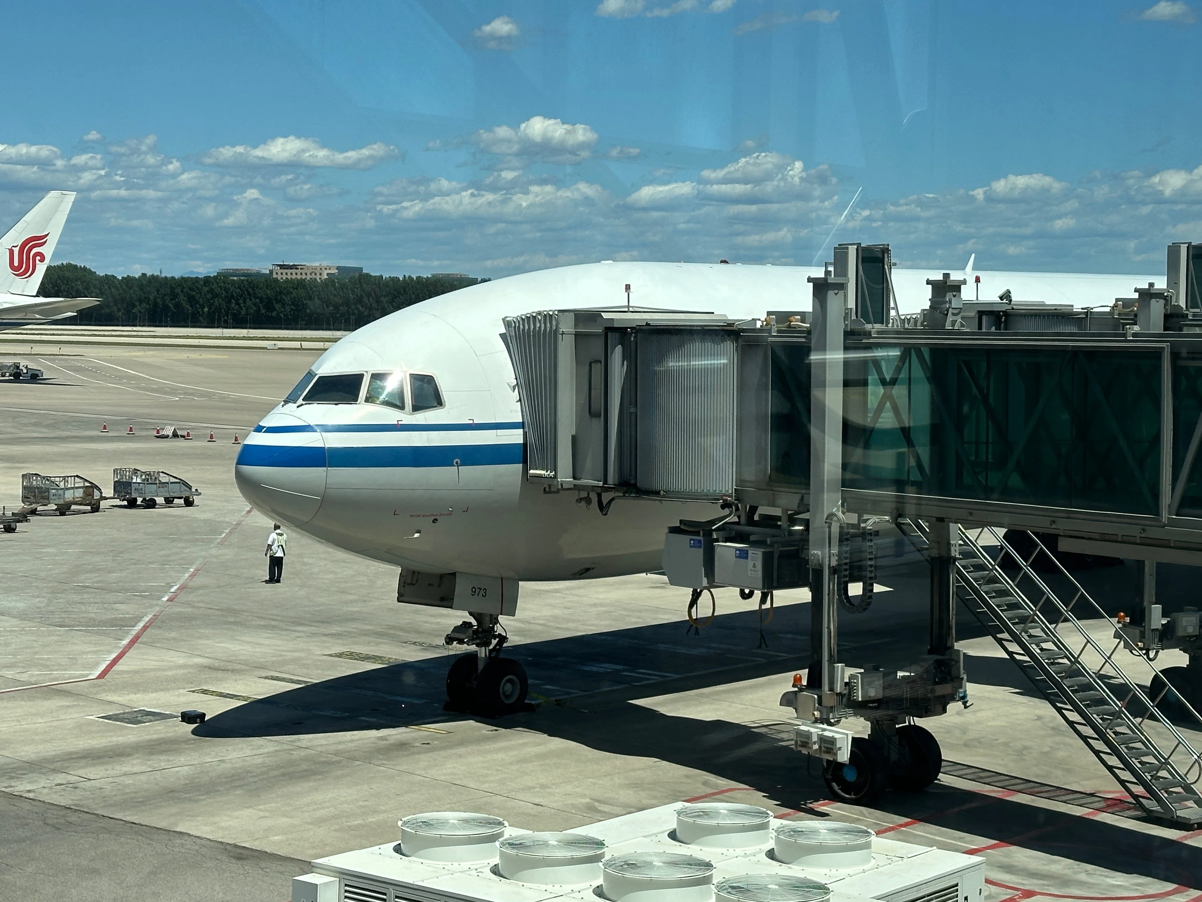 安さに目が眩んで「中国国際航空(AIR CHINA)」でヨーロッパに行って