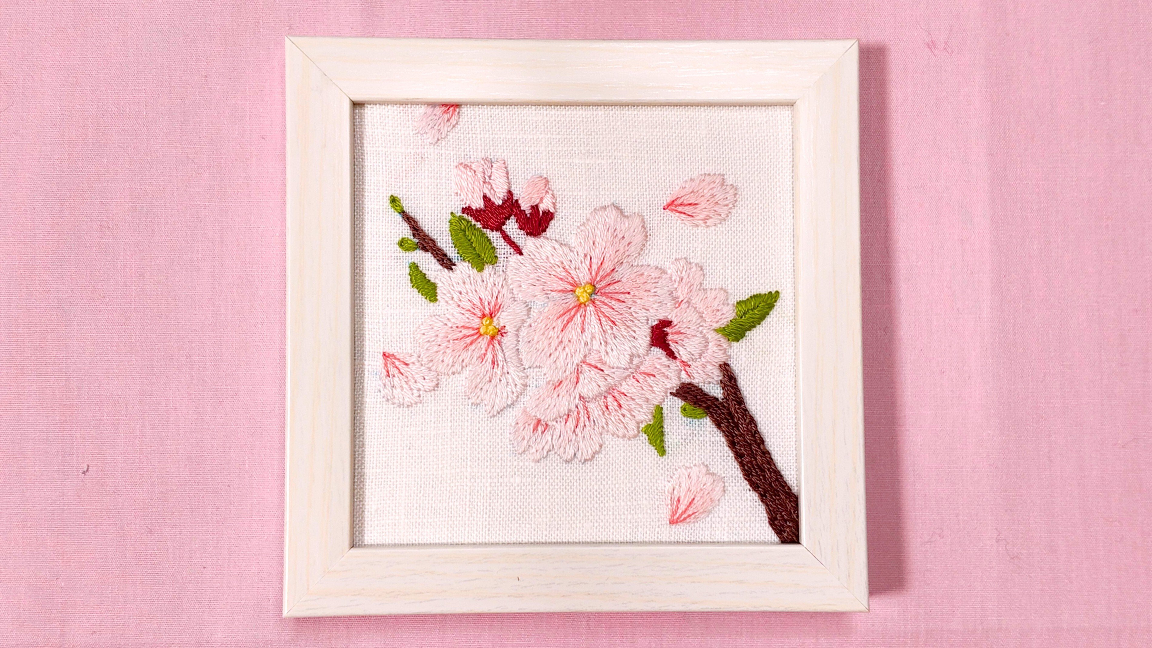 絵 刺繍 無料刺繍図案 うさぎと花 9月キンモクセイ | spica-pika