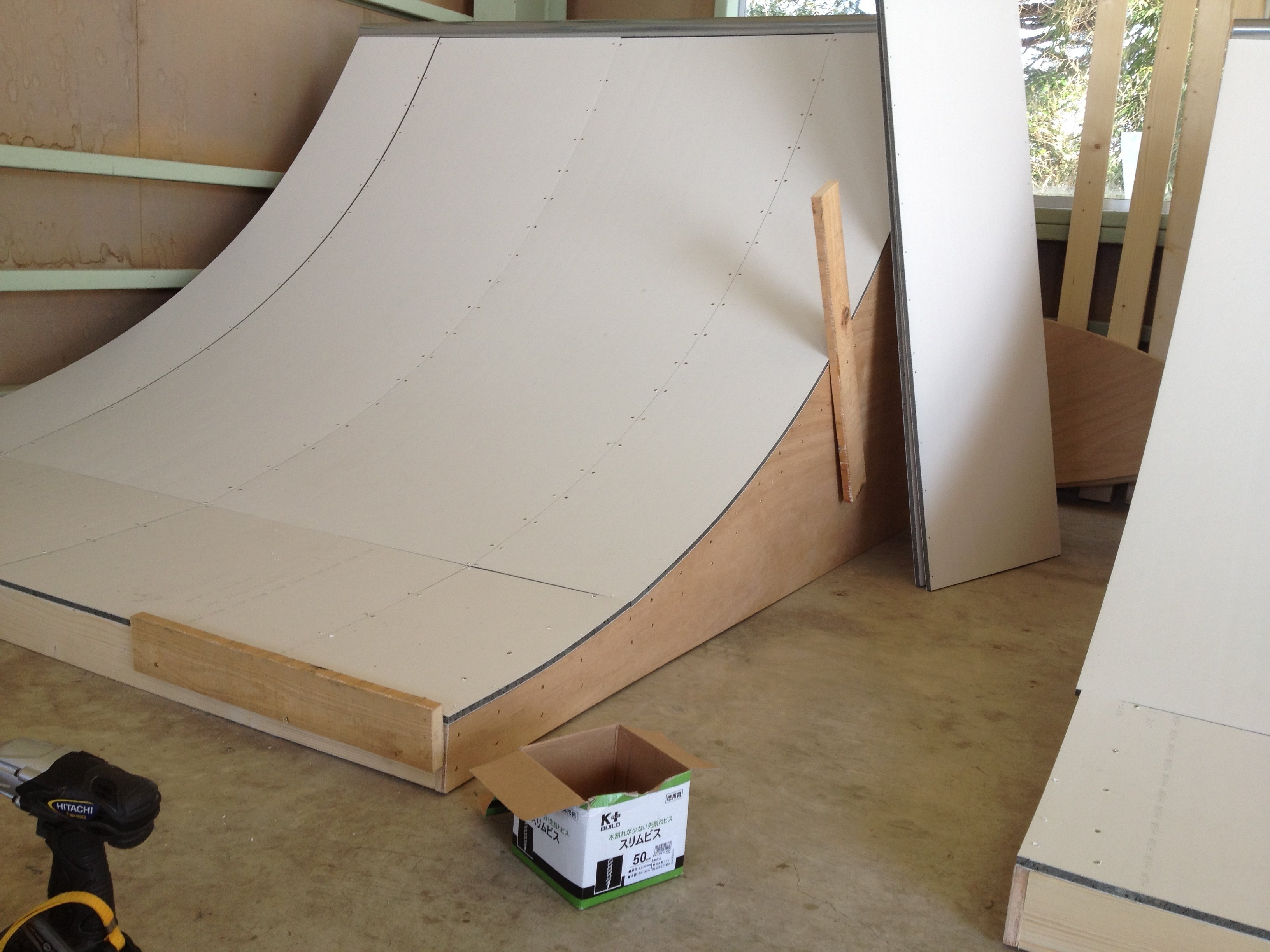 DIY」 スケートボード ミニランプを作った話｜ヤマタツ