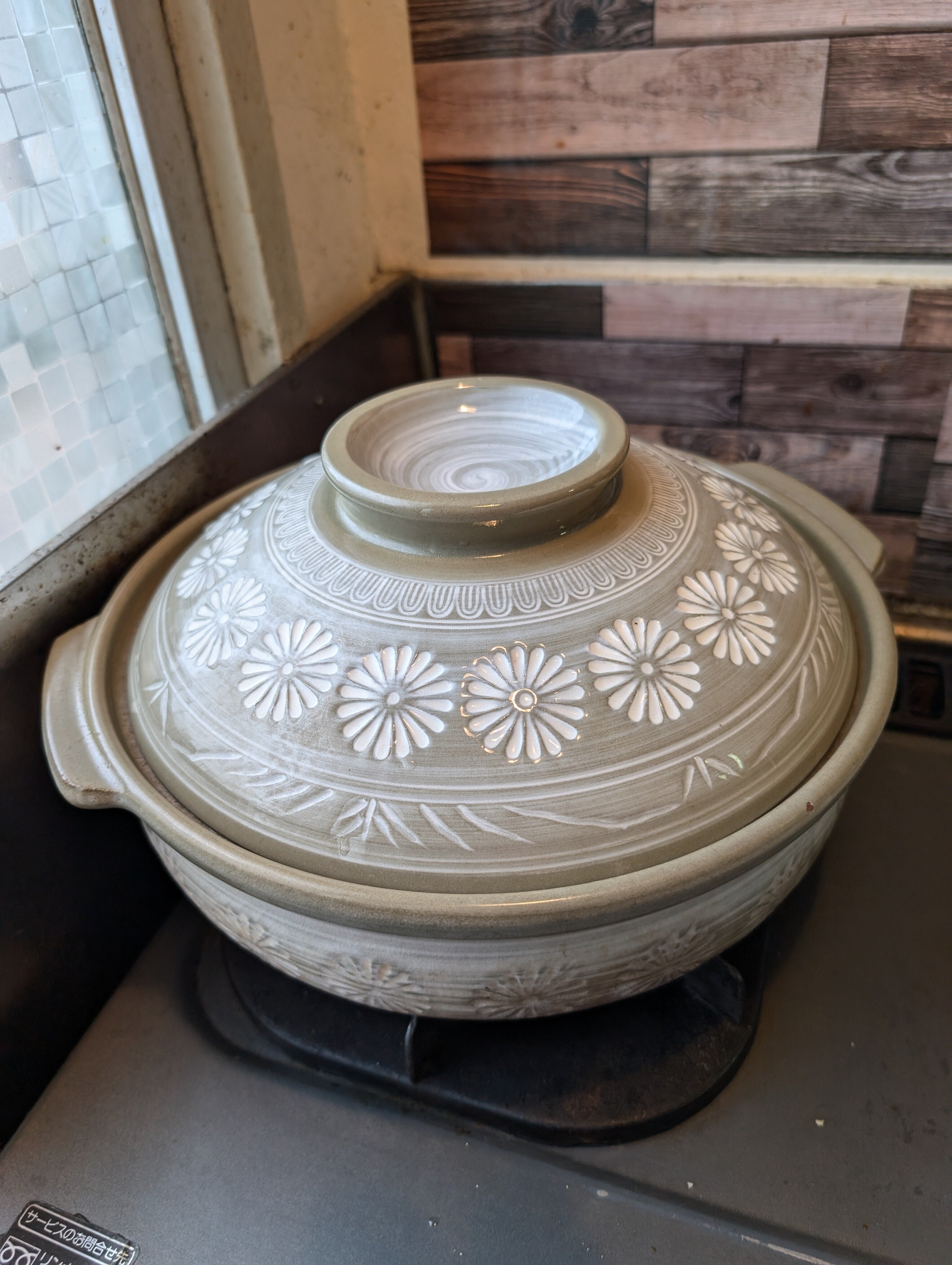 美味い土鍋ご飯を毎日の食卓へ｜五ツ星お米マイスターも唸る炊き上がりのマグ型土鍋 美味い土鍋ご飯を毎日の食卓へ｜五ツ星お米マイスターも唸る炊き上がり