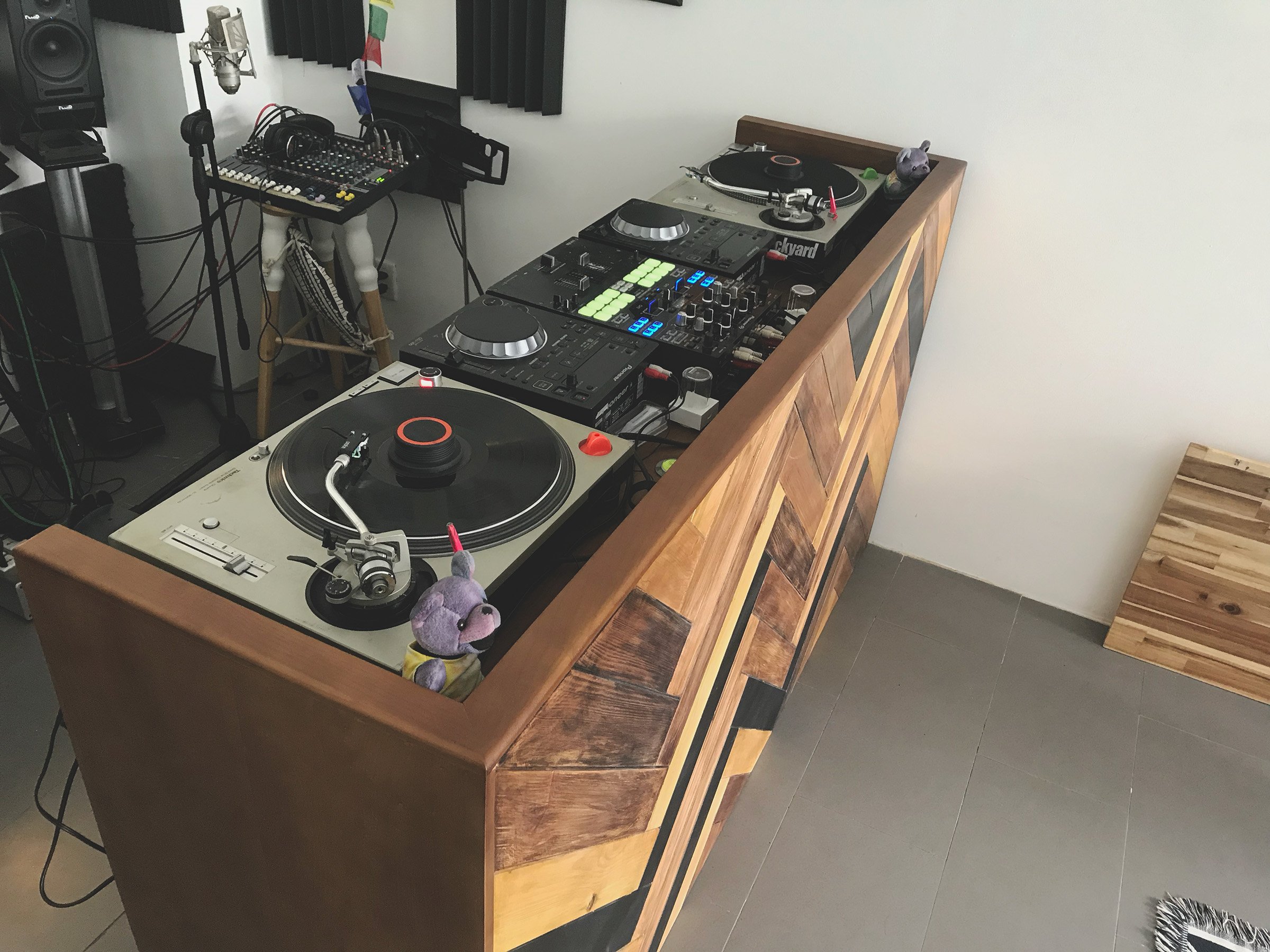 DJブース構築 2：DJブースを作る（オーダー）｜slowbirds