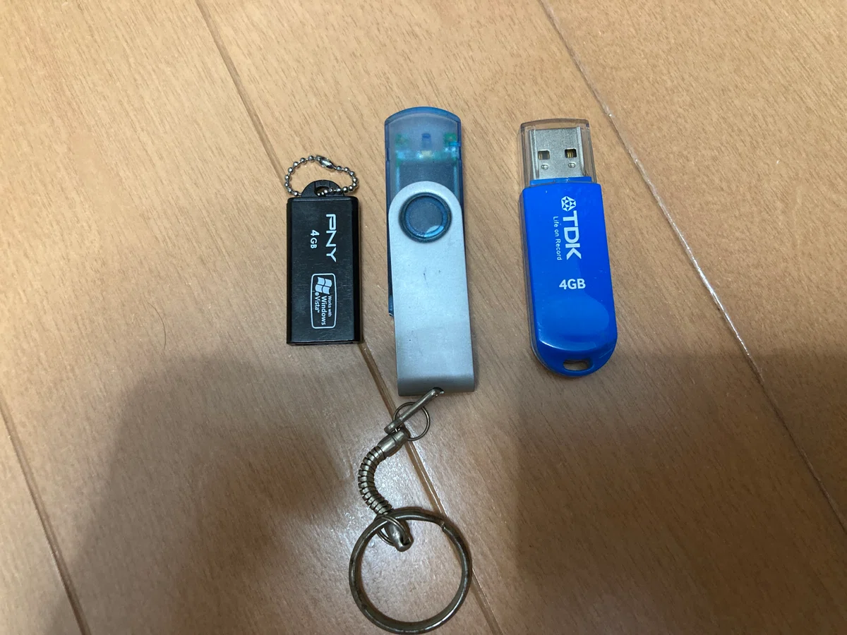 不用品処分128GBSDカード （カメラの処分方法7選！無料で捨てる方法を 
