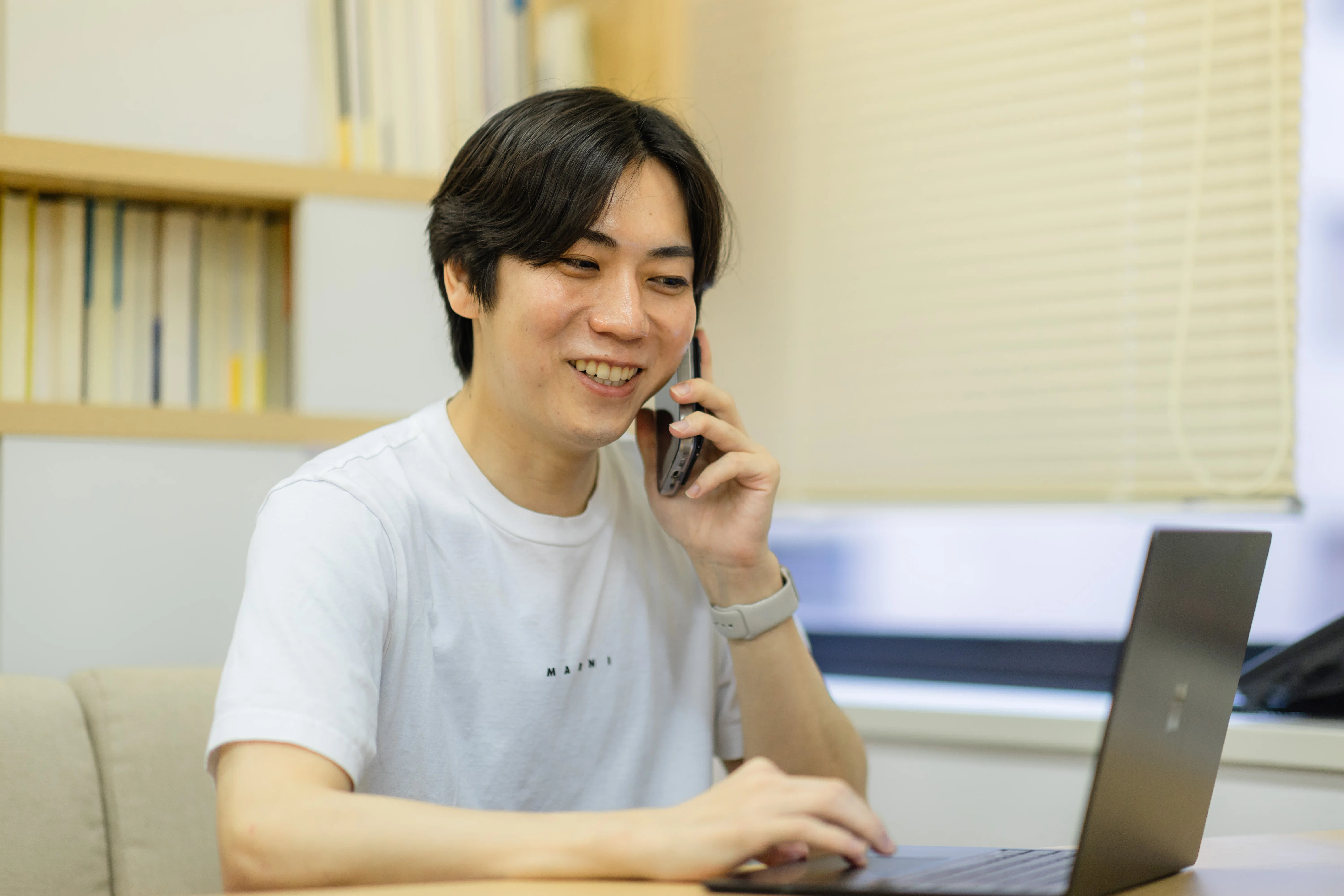 社員20人時代に社長の「カバン持ち」から学んだ営業マインドと