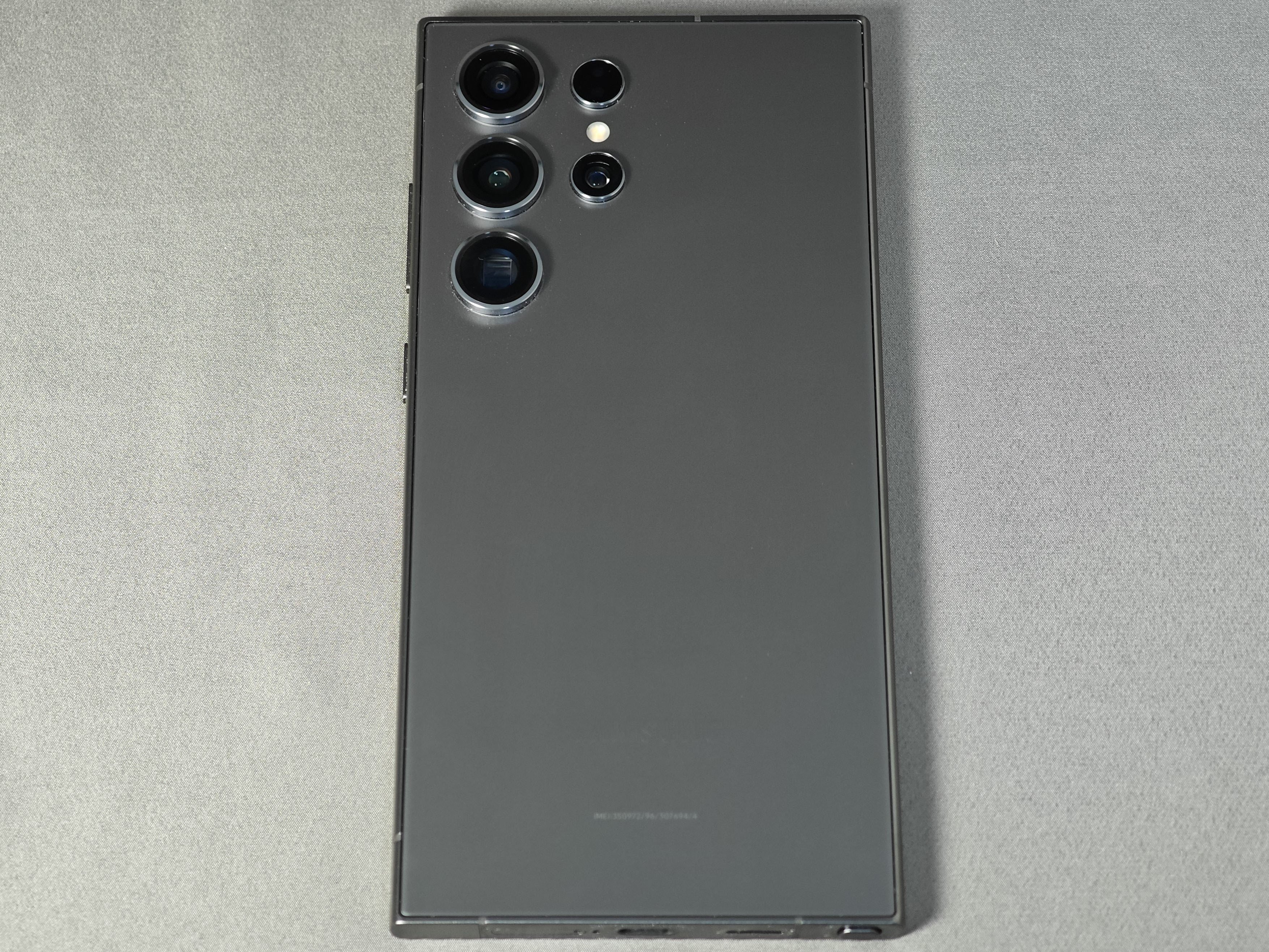 B級！Samsung Galaxy S24 Ultra グレー 国内版 SAMSUNG Galaxy S24 Ultra 5G, US Version, 1TB, Titanium Gray