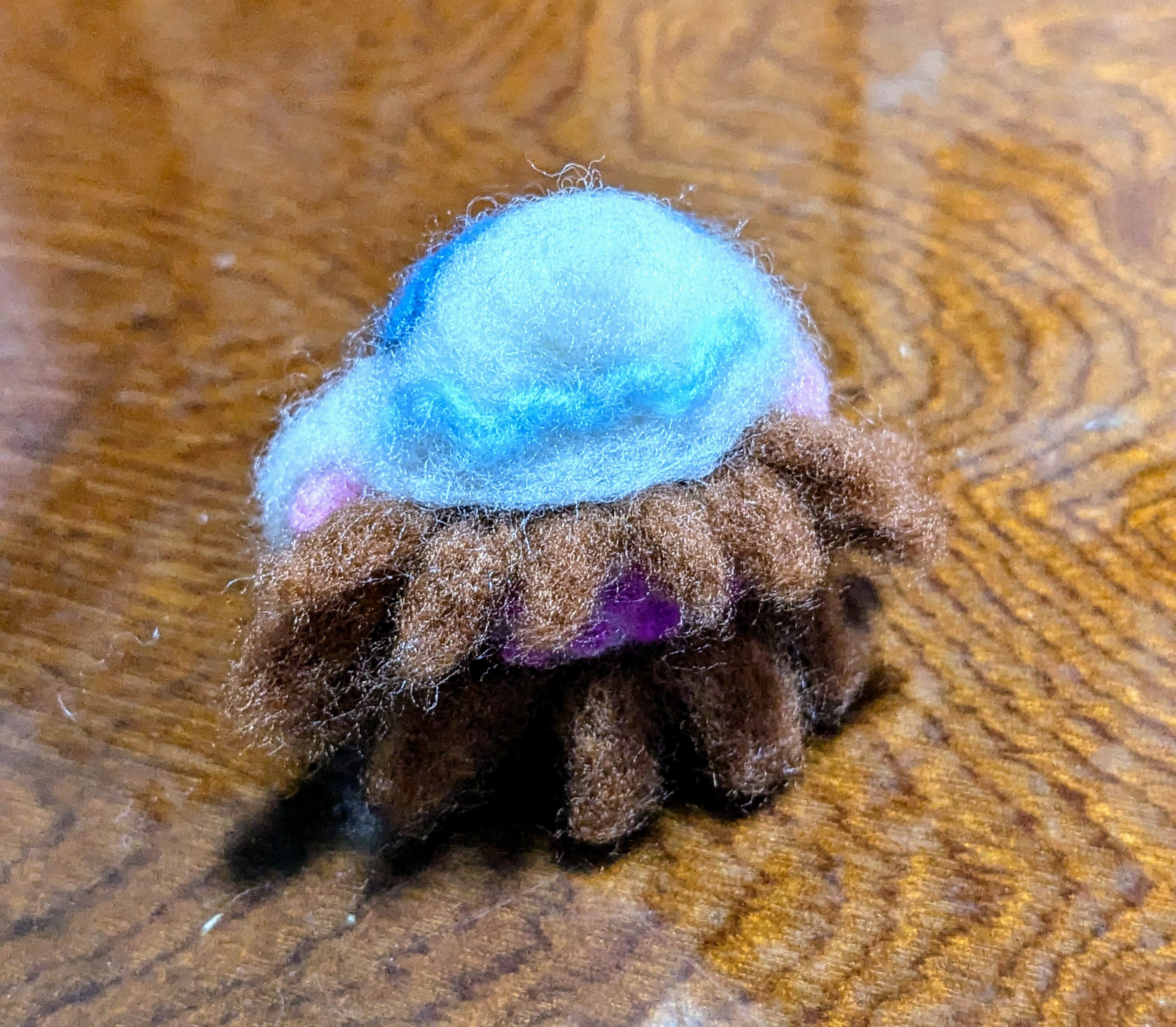 2人のルイฅ^•ω•^ฅ羊毛フェルトでフロストアイスカービィを作ってみた