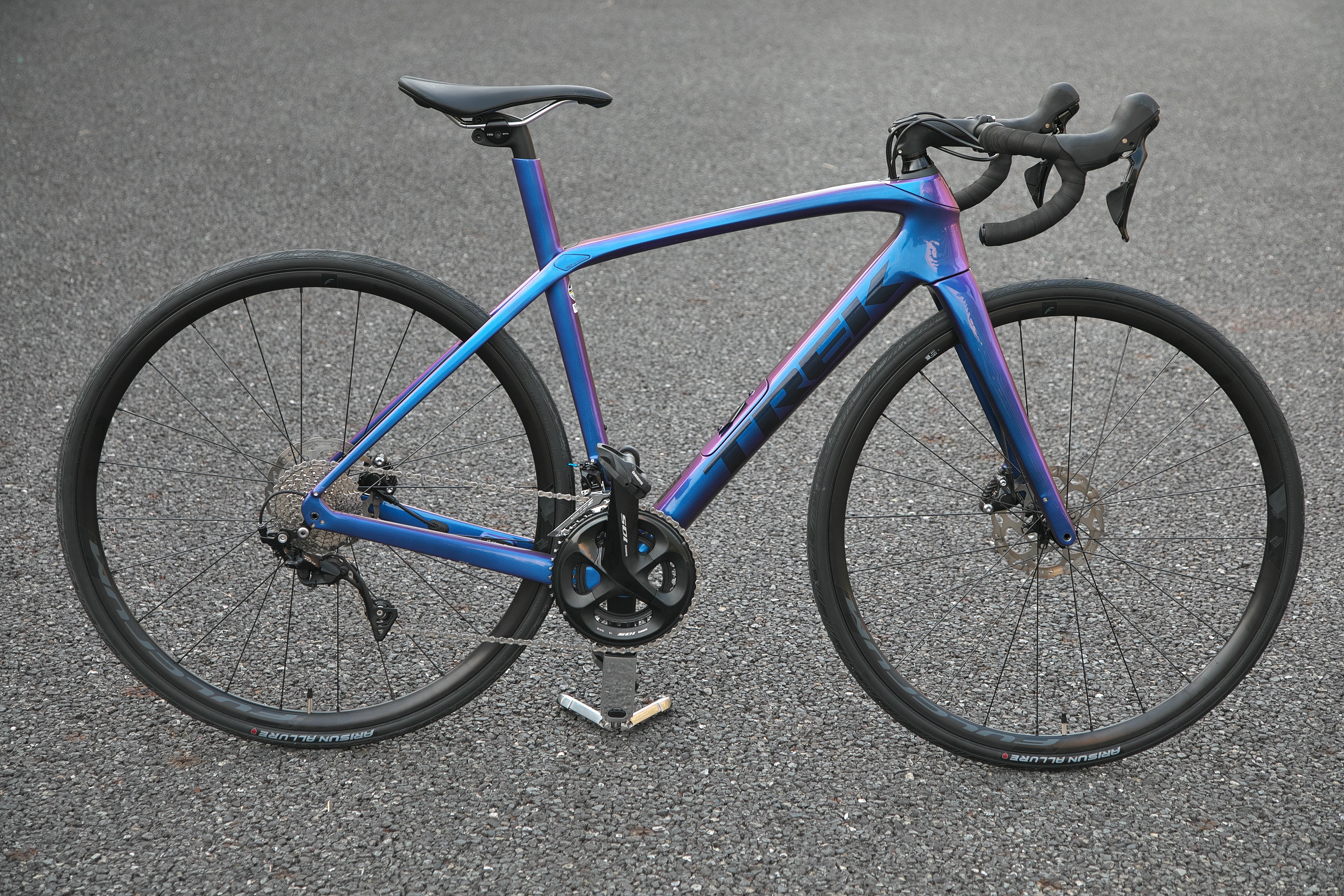 TREK Domane SL5 2020 パープルフリップを購入した話｜surround