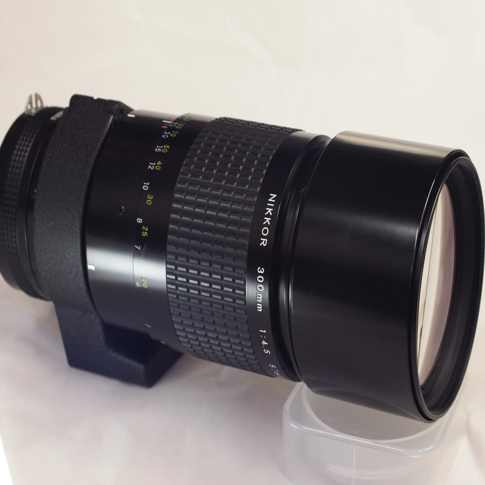 レンズ沼あれこれ：NIKKOR 300mm F4.5｜ひっくすK
