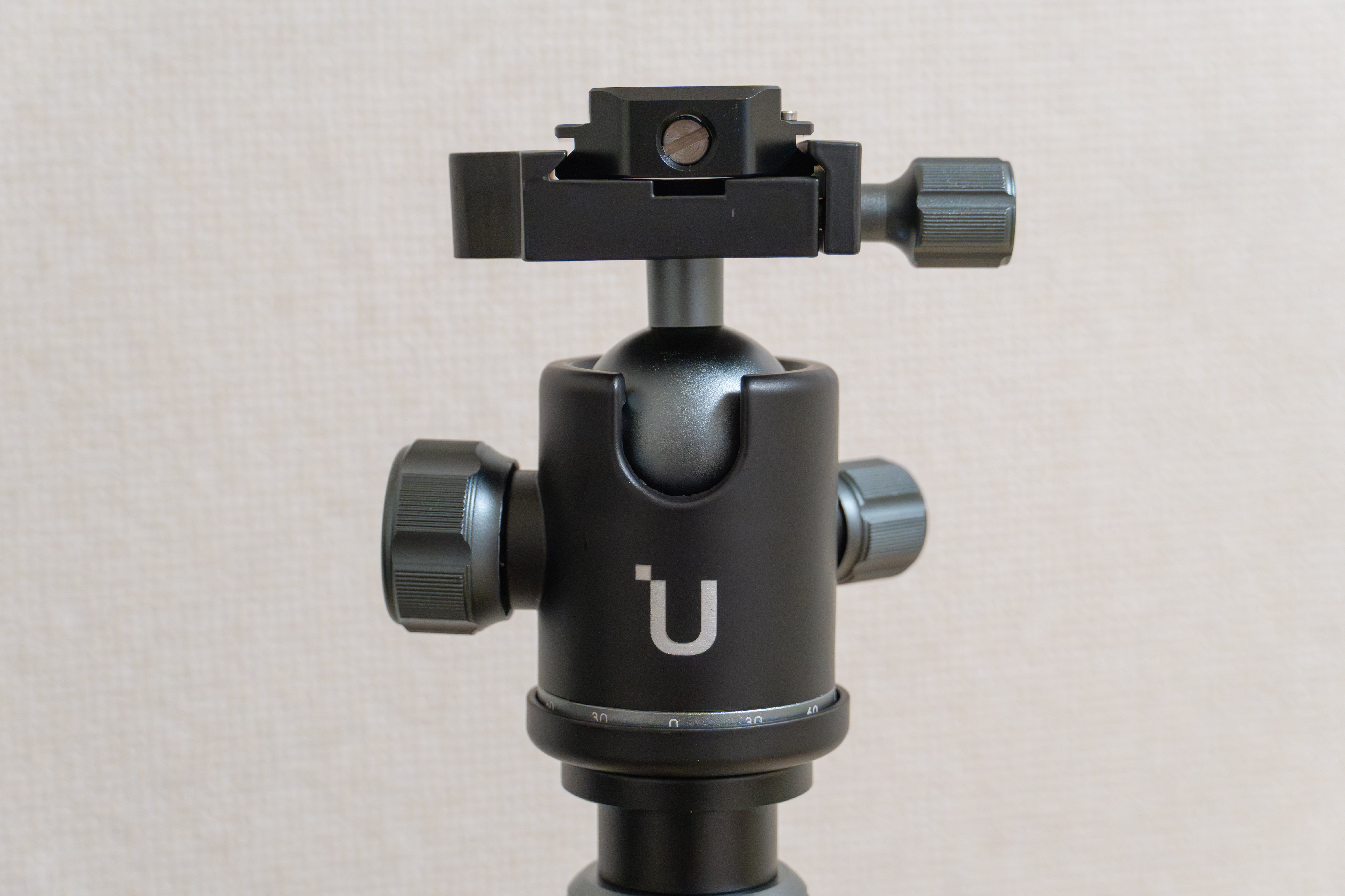 カメラ三脚Ulanzi MT-61レビュー。これなら買える。｜ほびマガ