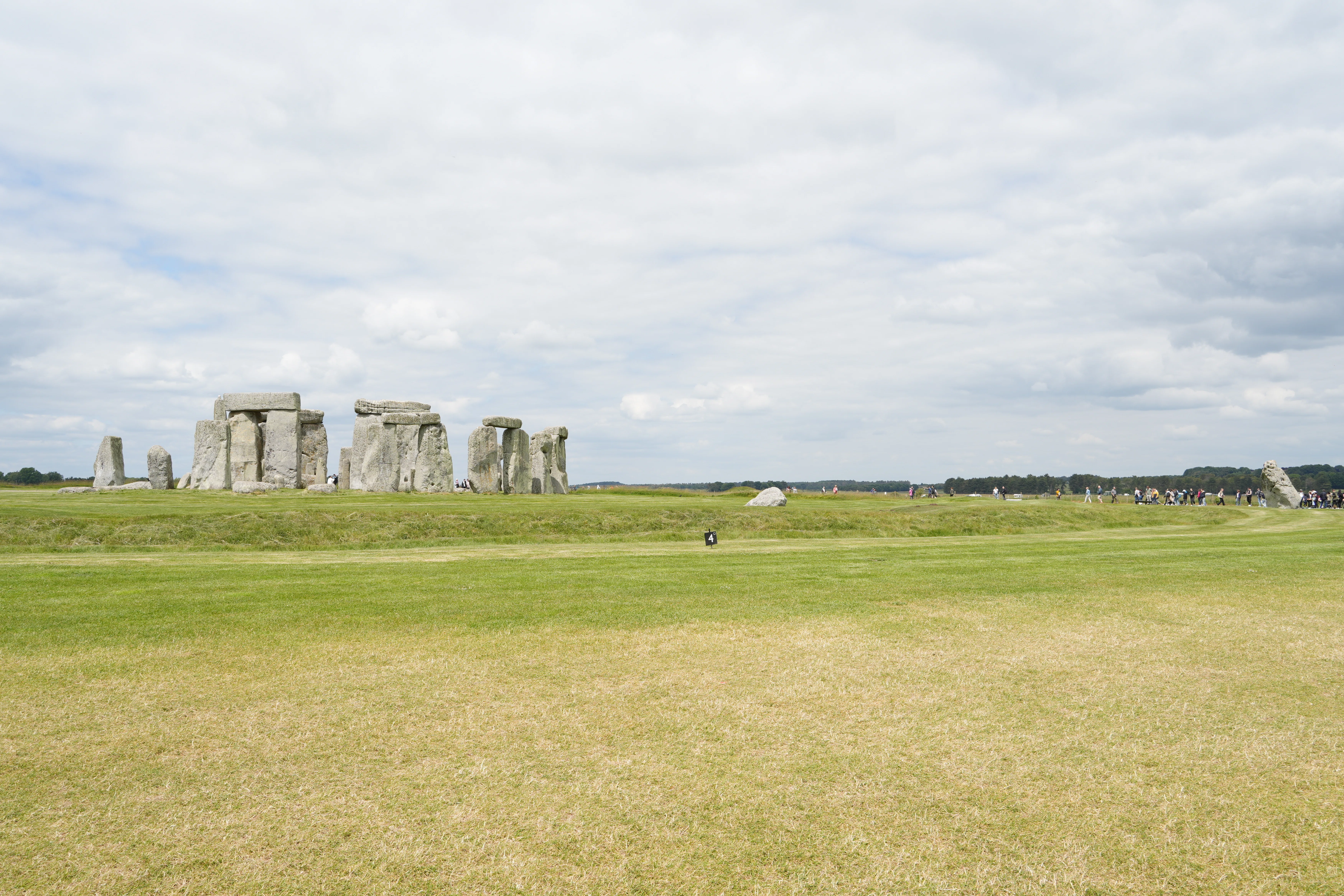 イギリス】 世界遺産 Stonehenge (ストーンヘンジ) の有料・無料ルート