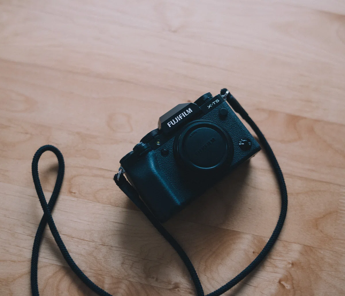 FUJIFILM X-T5を2週間で手放した話｜TAKAHIRO