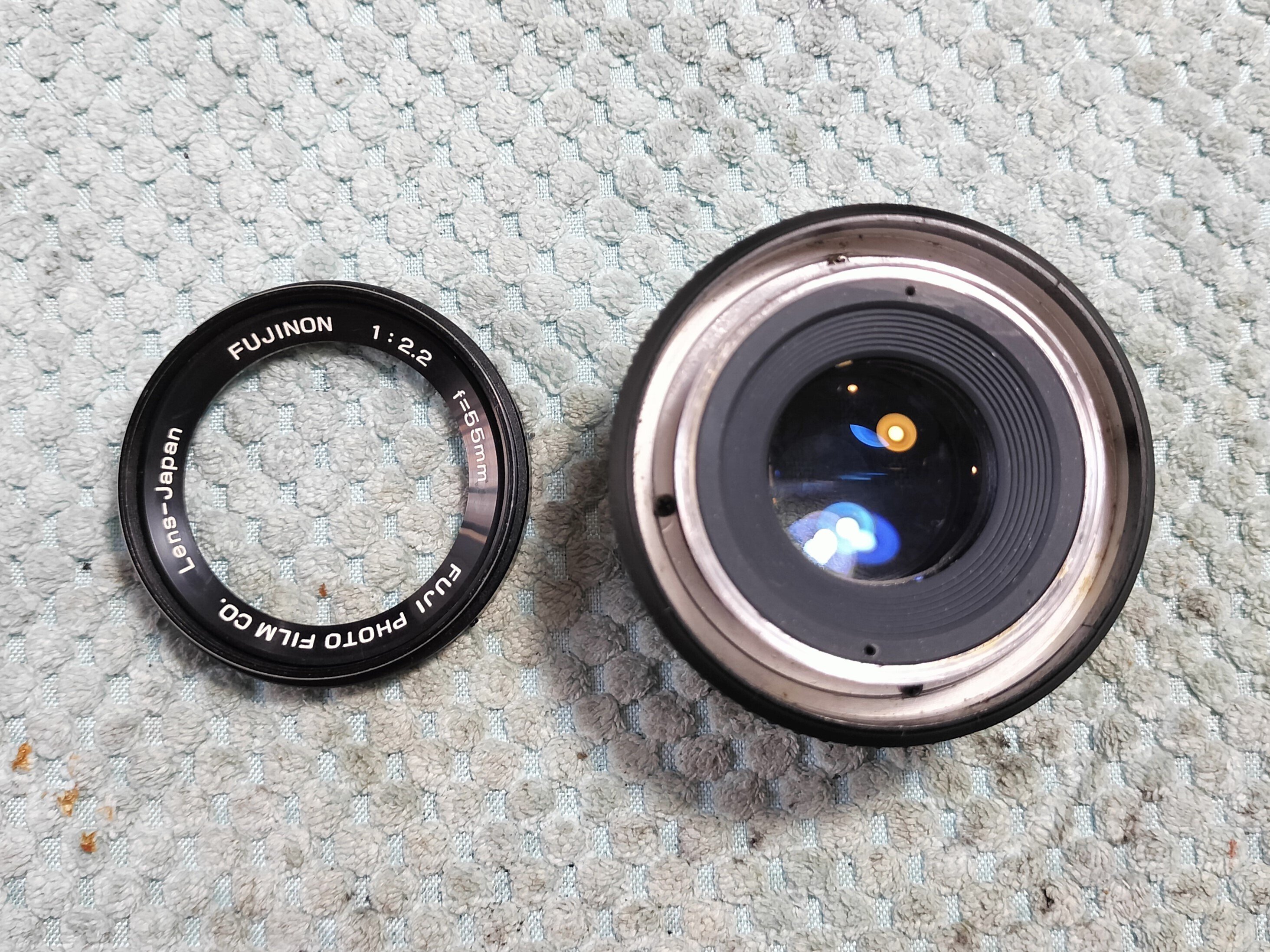 Fuji Fujinon 55mm F/2.2の分解｜フィルムカメラ修理のアクアカメラ
