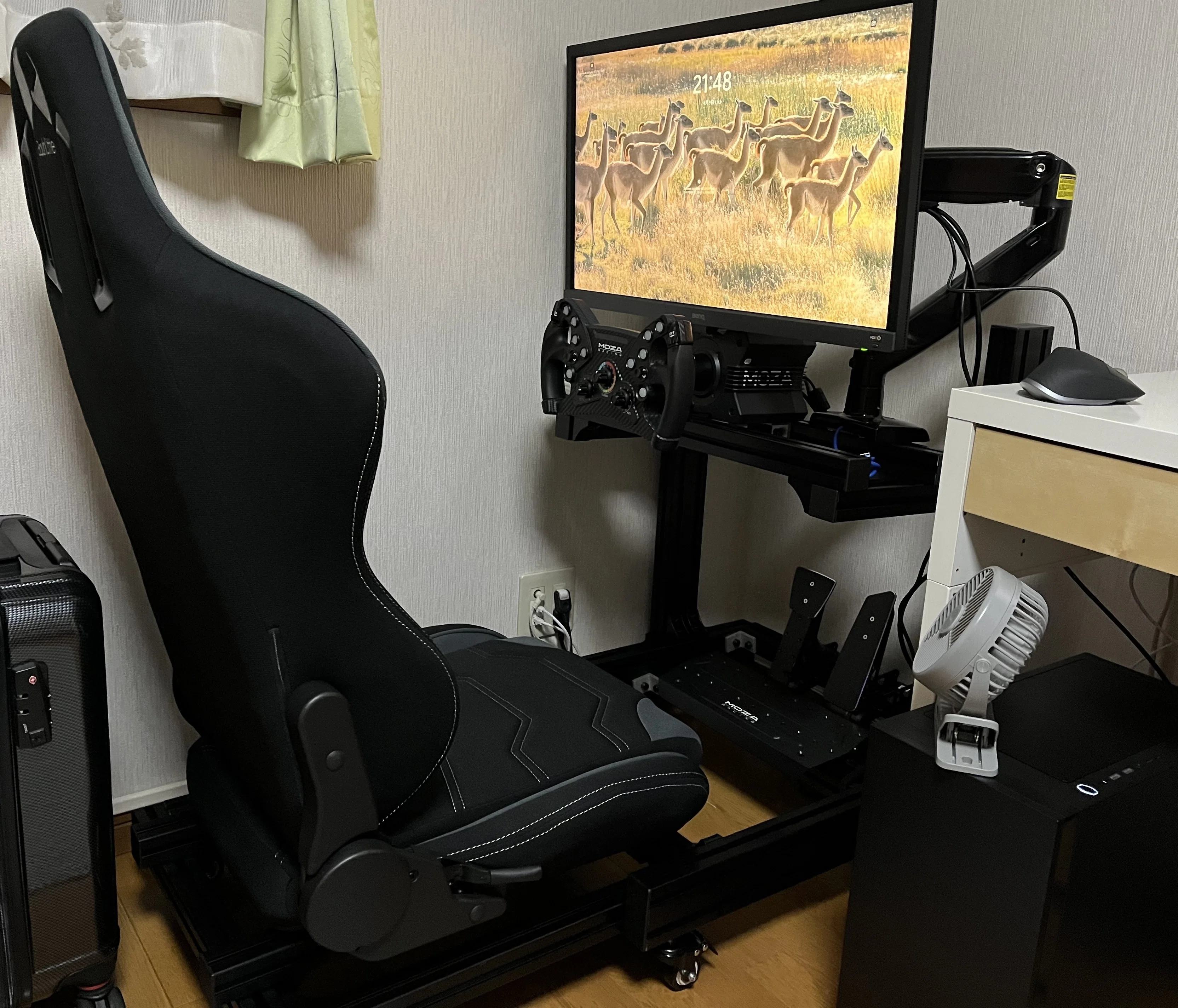 レーシングコックピットの改善 その1｜おじテック