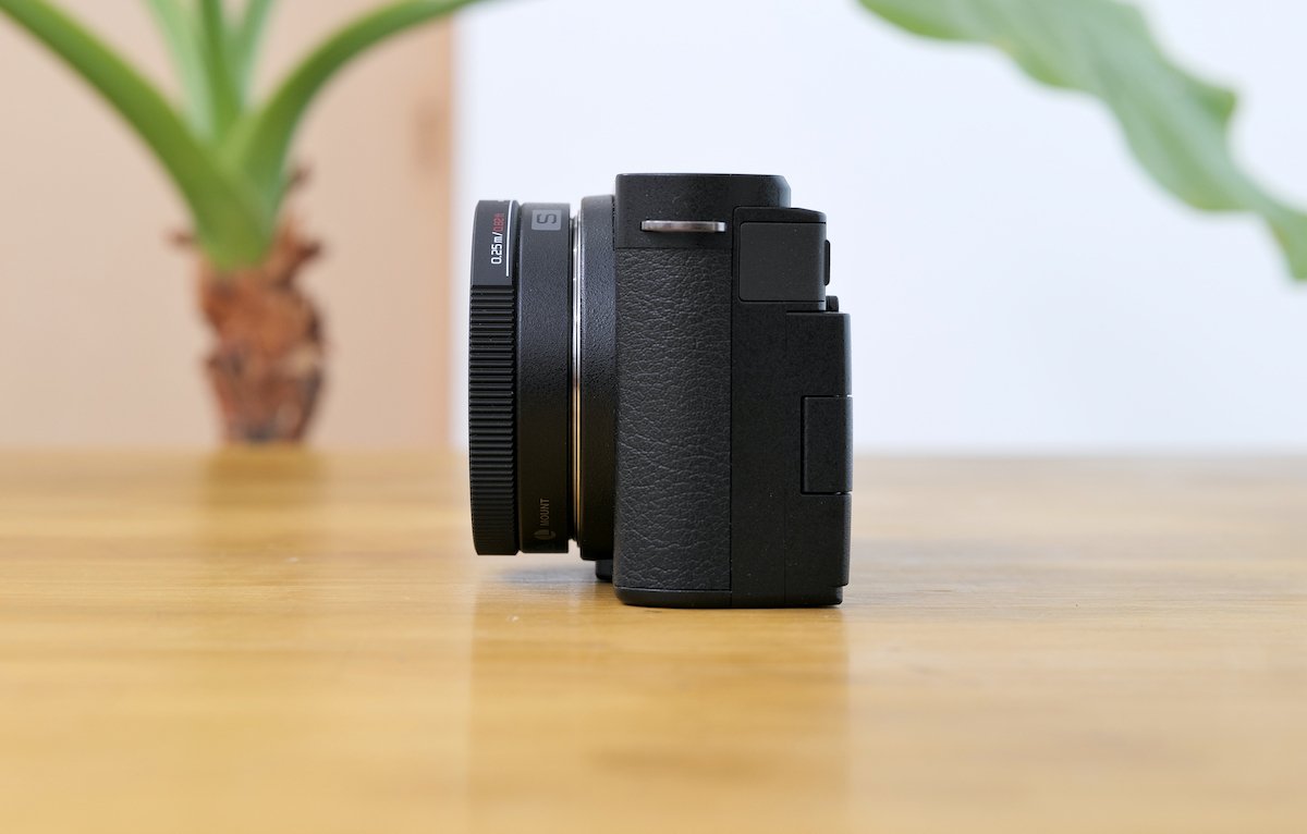 ⭐️あつし⭐️LUMIX S 26mm F8 ルミックス　パンケーキレンズ パンケーキレンズLUMIX 26mm F8【レビュー】｜I'm a graphic