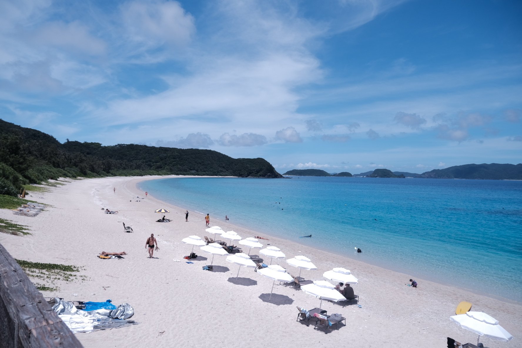 古座間味ビーチでもシュノーケルをしてきました！サンゴのエリアは