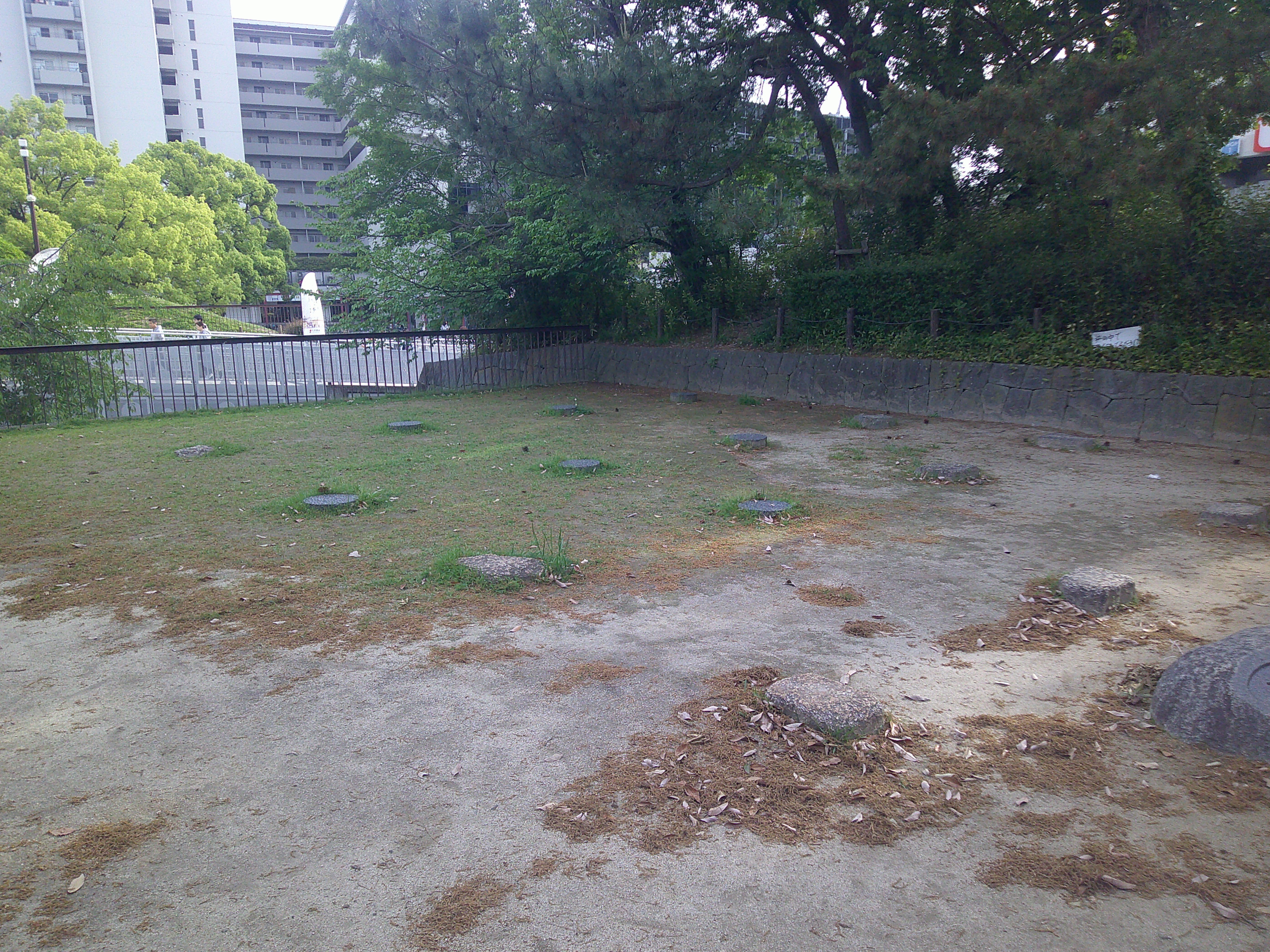 有岡城(伊丹城)~黒田官兵衛虜囚の地|三城俊一/歴史ライター 有岡城(伊丹城)~黒田官兵衛虜囚の地|三城俊一/歴史ライター