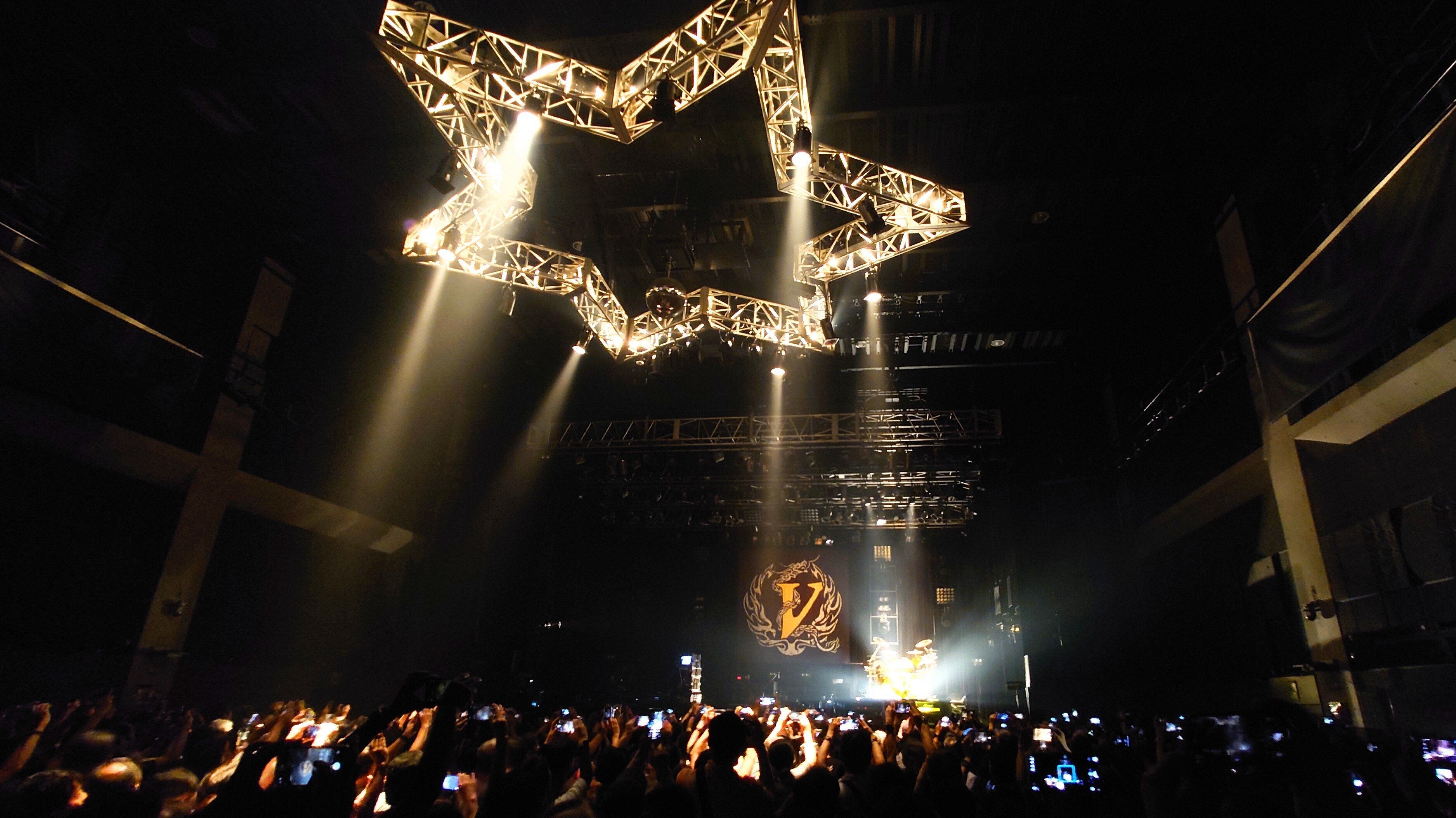 VOW WOWに魅せられて｜ウクモリ ヒロオ