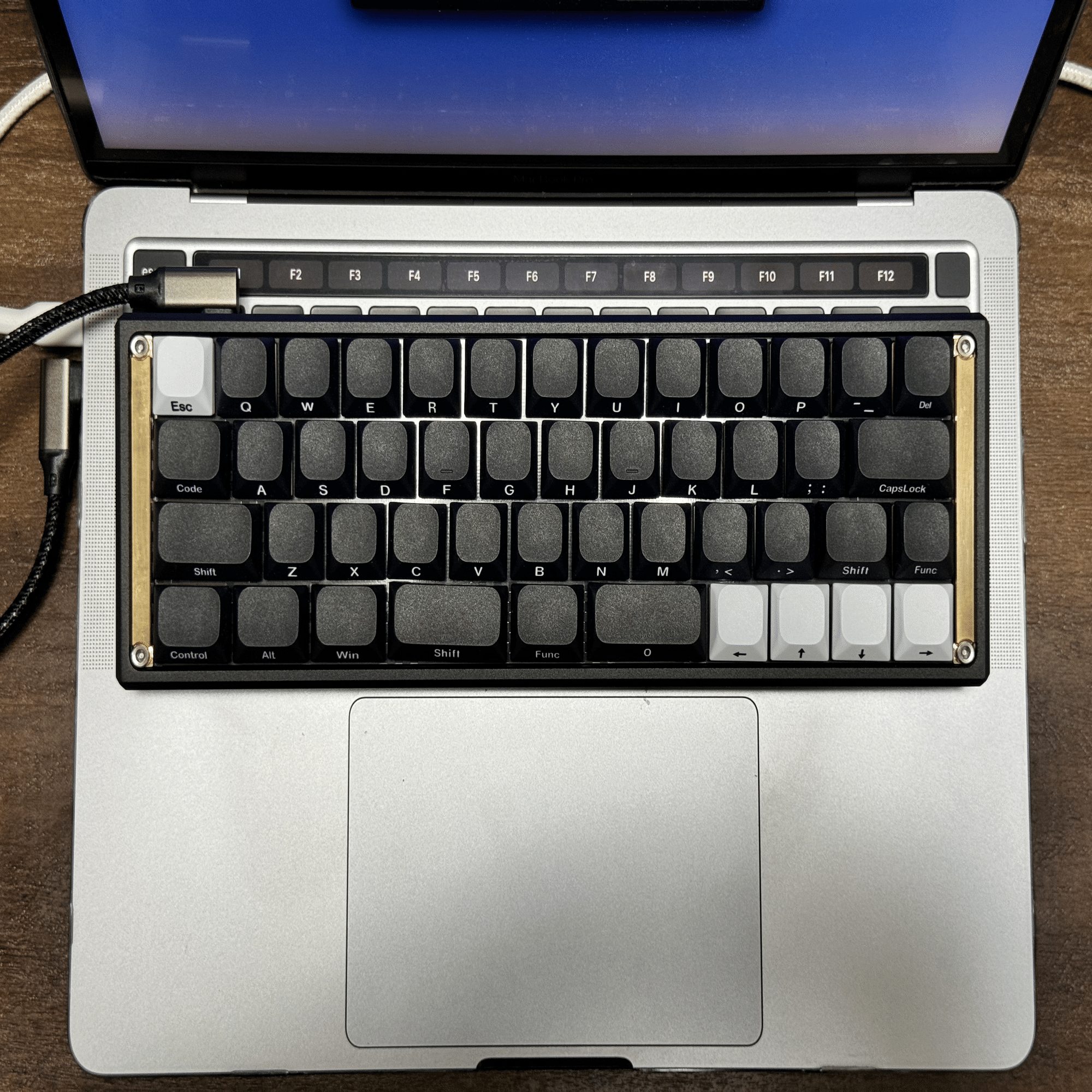 R47GoにGoFortyケースを装着したら満足度が格段に上がった｜ラムチョップ