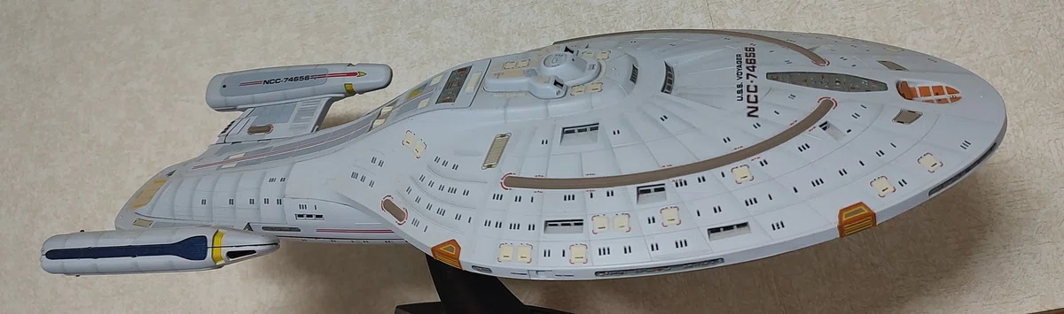 モノダマシイ 017 「BANDAI 1/850 U.S.S.ヴォイジャー NCC-74656 