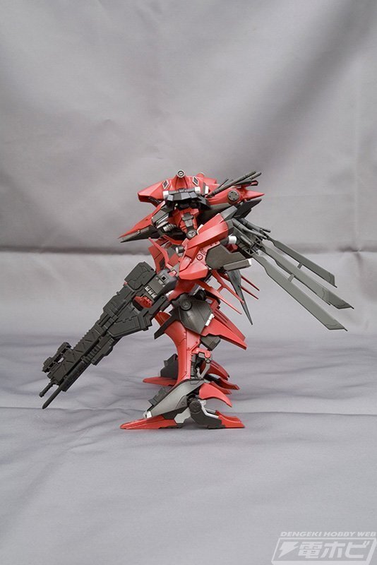 アーマード・コア』クラースナヤが付属品を新たに追加した