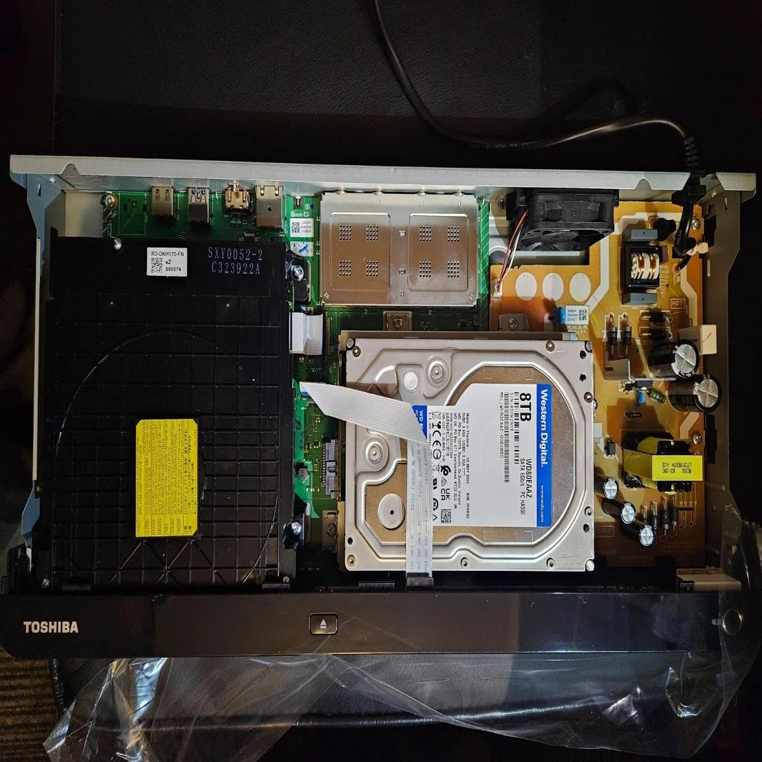 Replacing the HDD in a TOSHIBA REGZA Full-Time Recorder DBR-M4010 