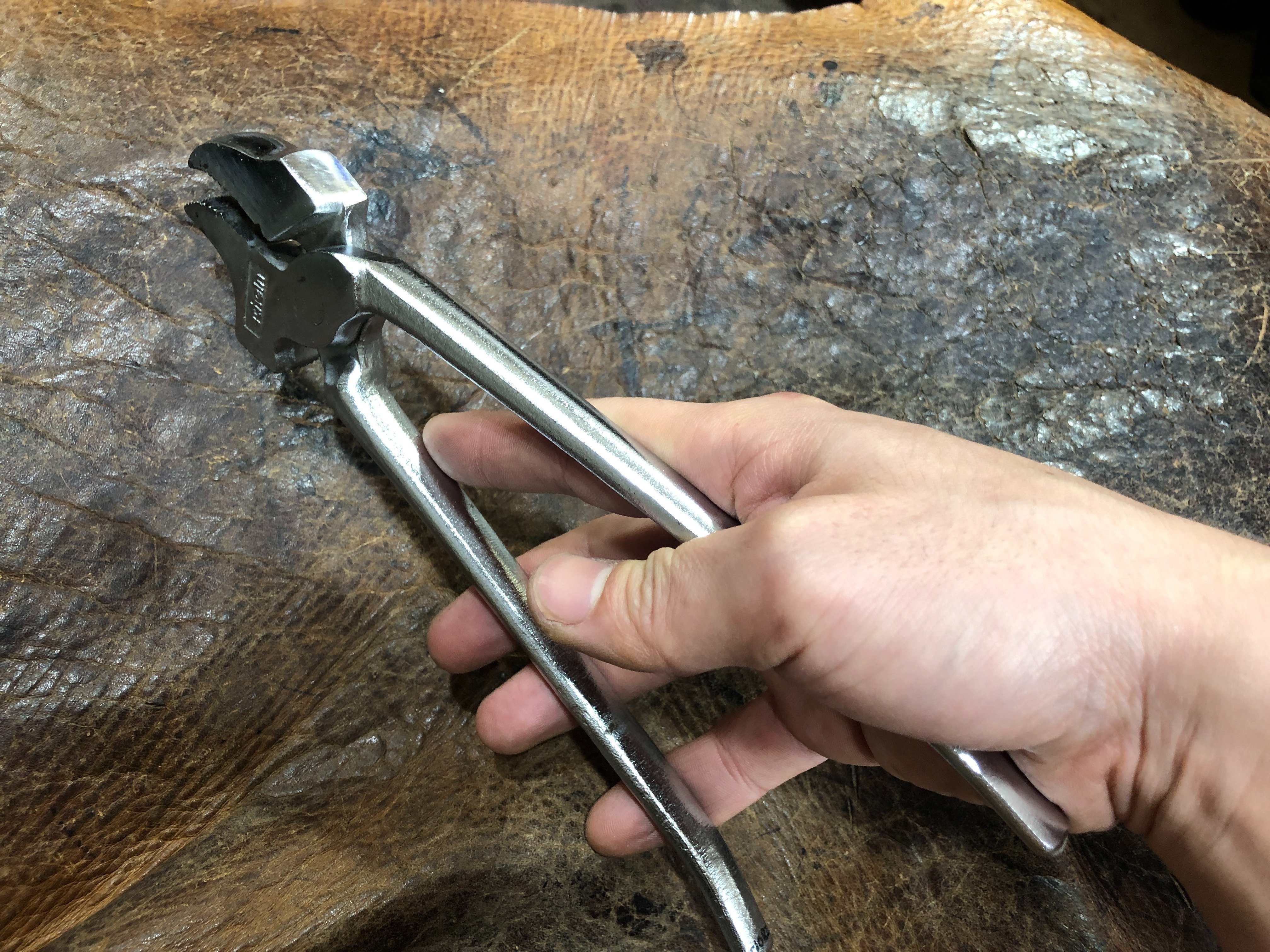 日本製ワニ靴作る道具 3f4d6e3abfe0109636757d99722d7c