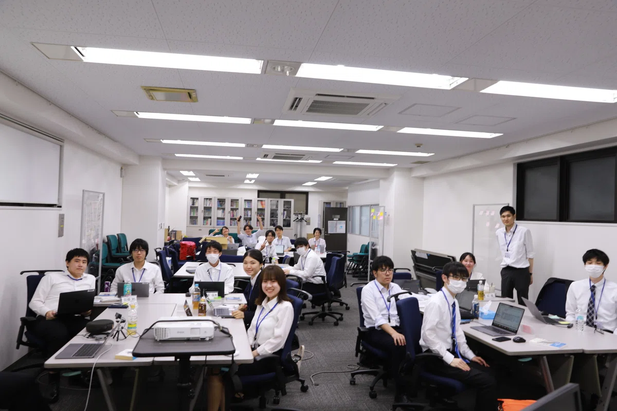 新人研修 修了式 ~未来を創るエンジニア|株式会社アクティブ・ワーク