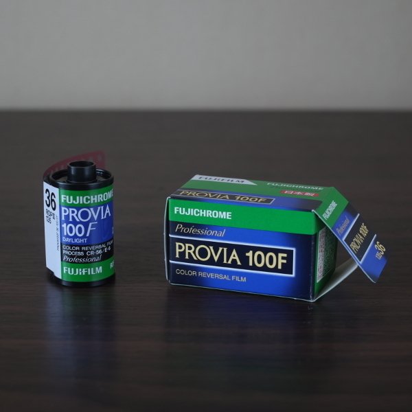 リバーサルフィルムを夜景で埋め尽くしてみた｜岡田 征三（おかだ