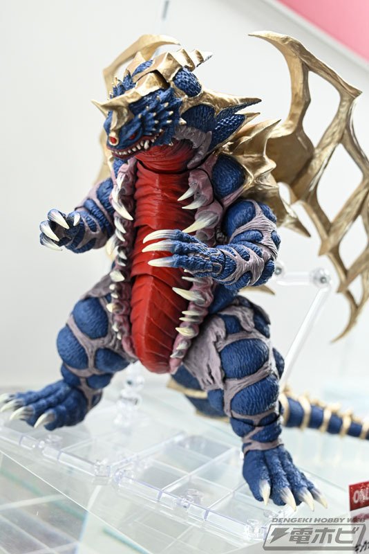 S.H.Figuarts「仮面ライダータイクーン ブジンソード」や