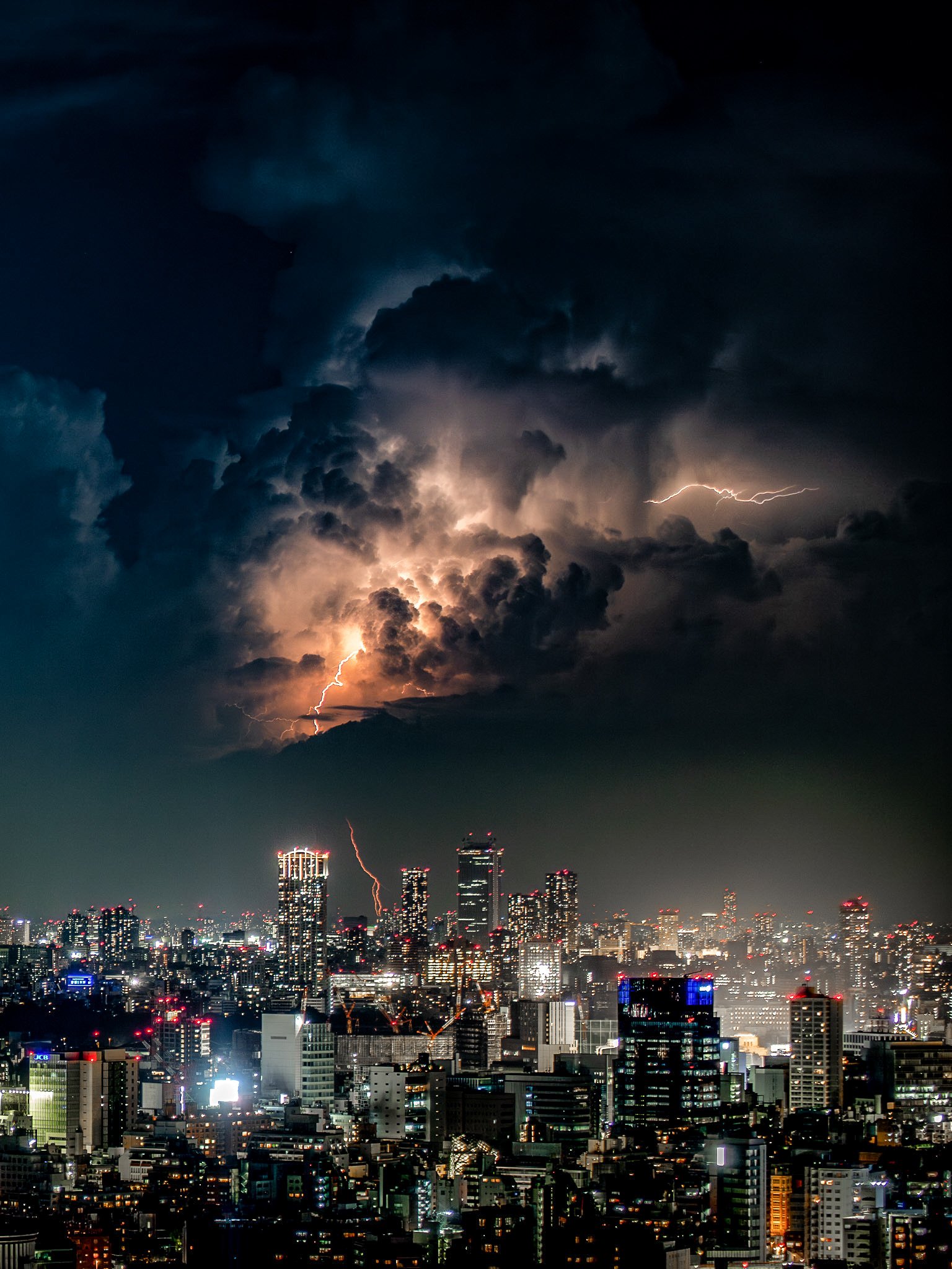 雷 2018/8/26｜Toru Shiratori