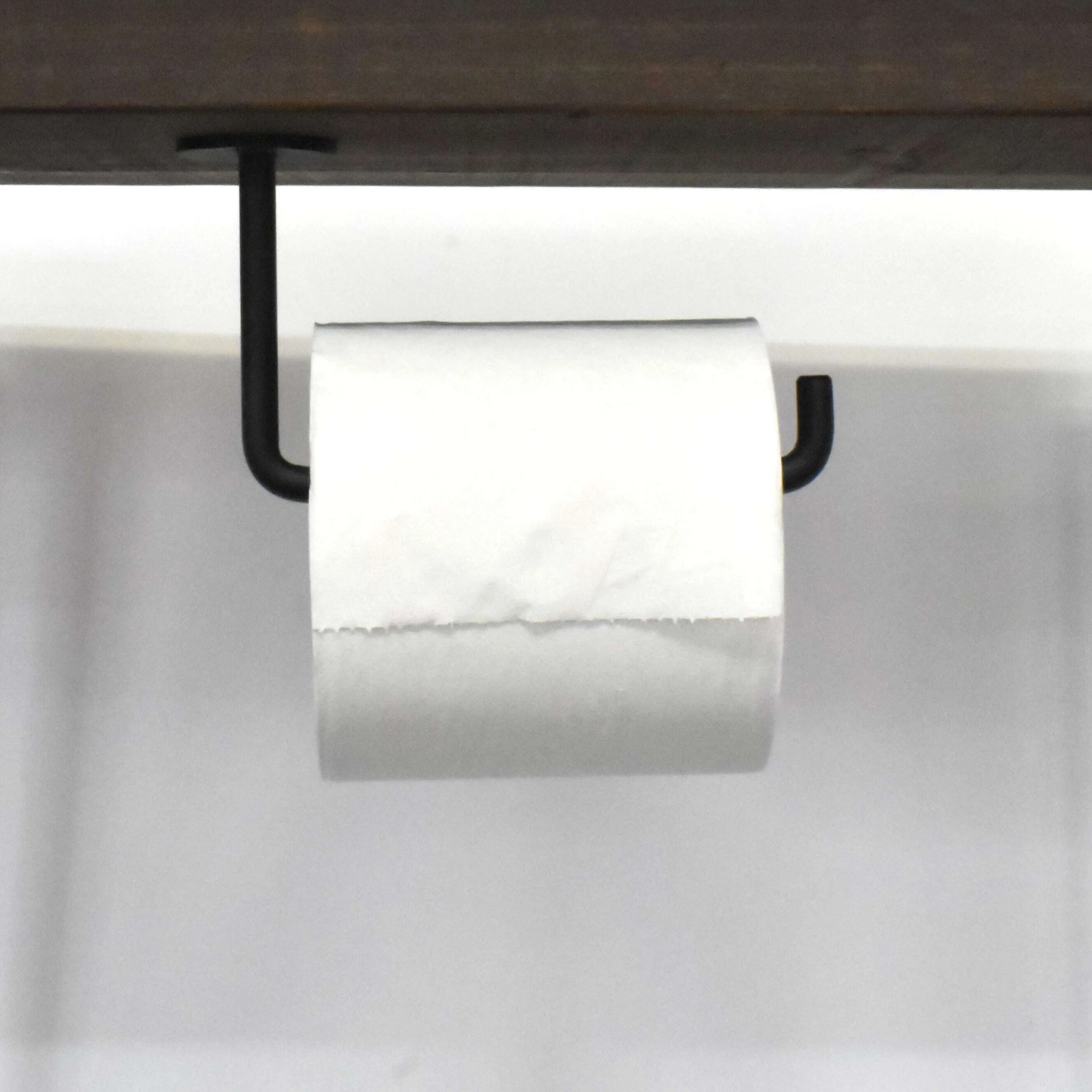 トイレットペーパーホルダーをさらにあれこれしてみた。｜鉄家具と暮らす
