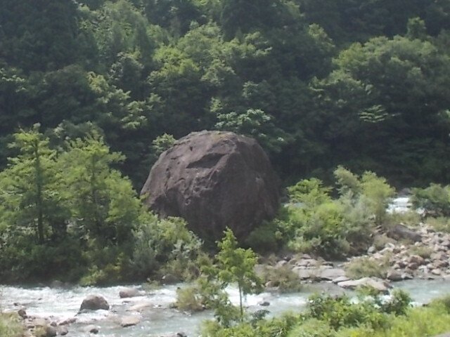 岩屋俣谷園地 白山温泉横からブナ林を巡るコース 途中の白山展望台