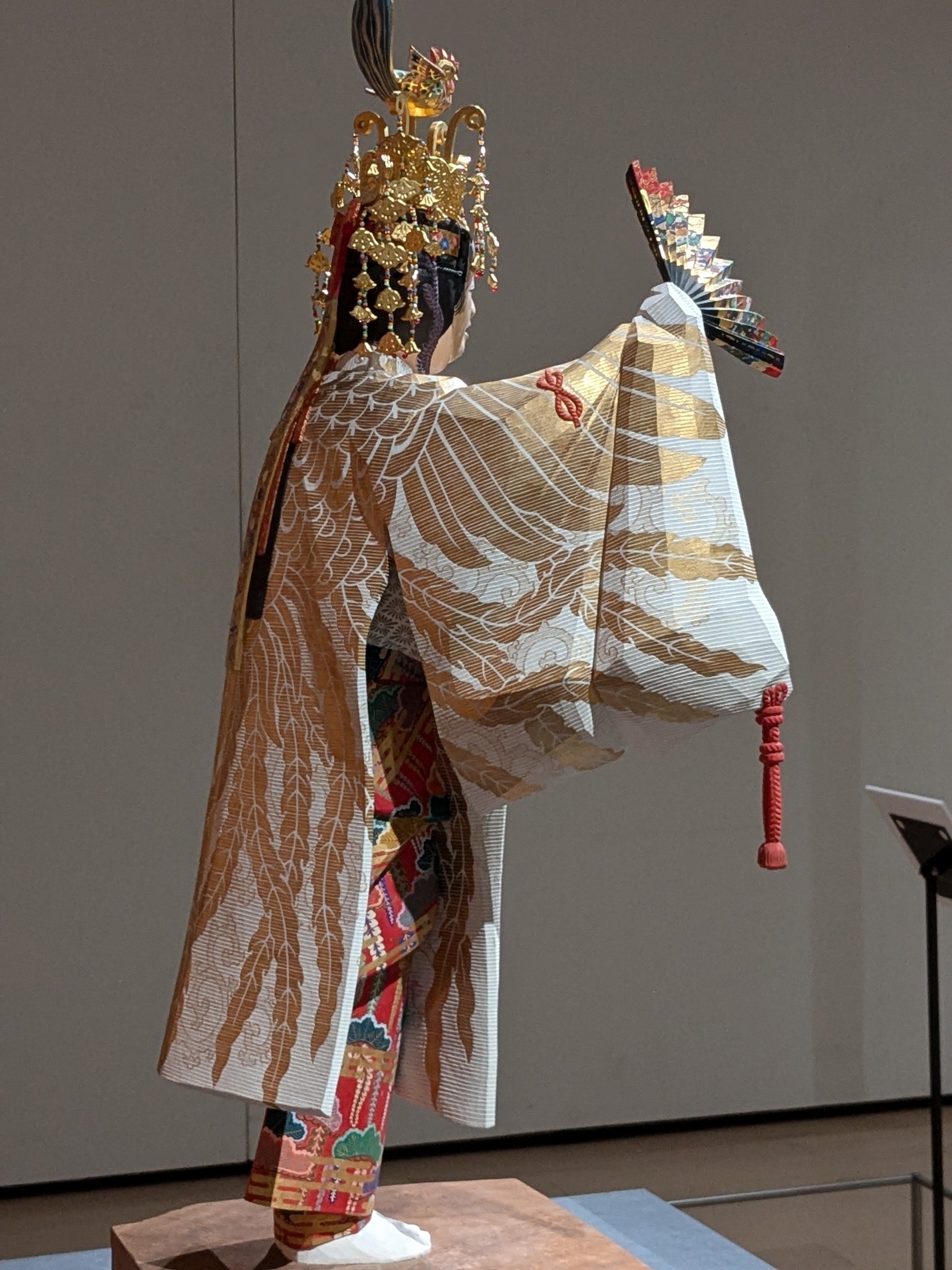 彫刻家 平野富山作　陶器製　羽衣舞　大理石台付　置物　共箱　C　5257 彫刻家 平野富山作 陶器製 羽衣舞 大理石台付 置物 共箱 C