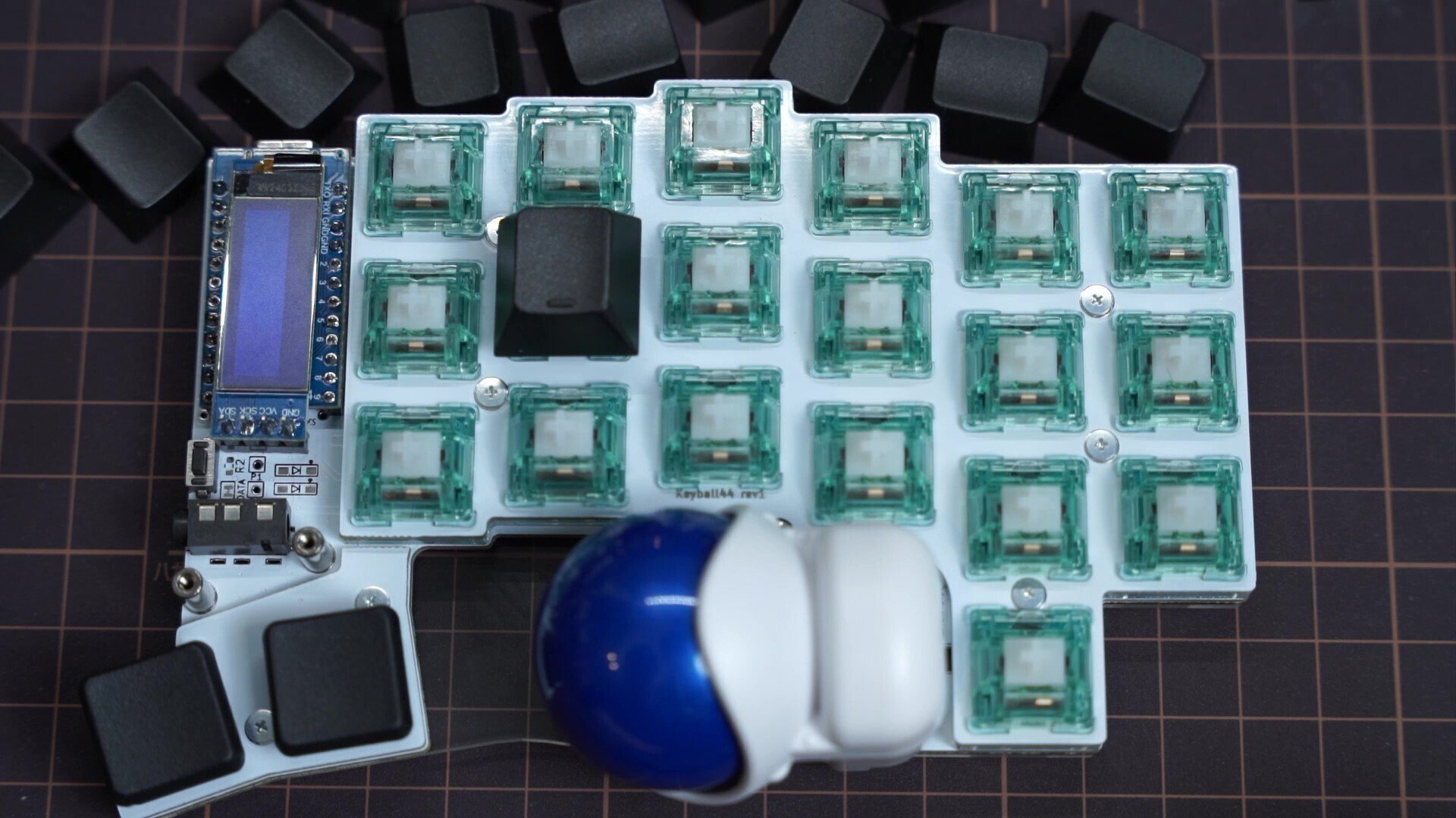 自作キーボード「Keyball44」作ってみた｜まつげ人間