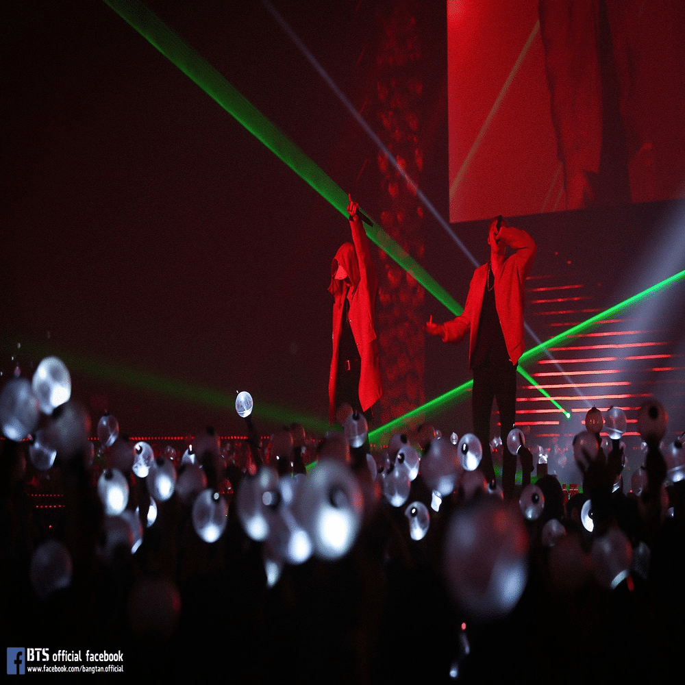 2016】花様年華 on stage：epilogue日本版【代々木体育館】｜音色