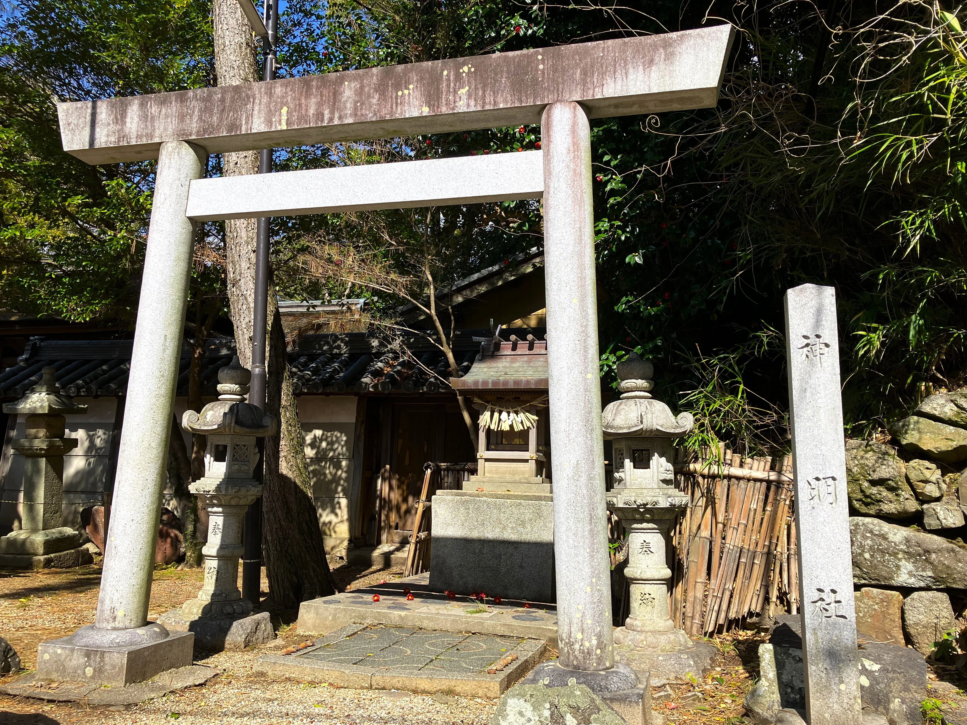 城・神社巡り】西尾城・御劔八幡宮（愛知県西尾市）｜ネコチャーン