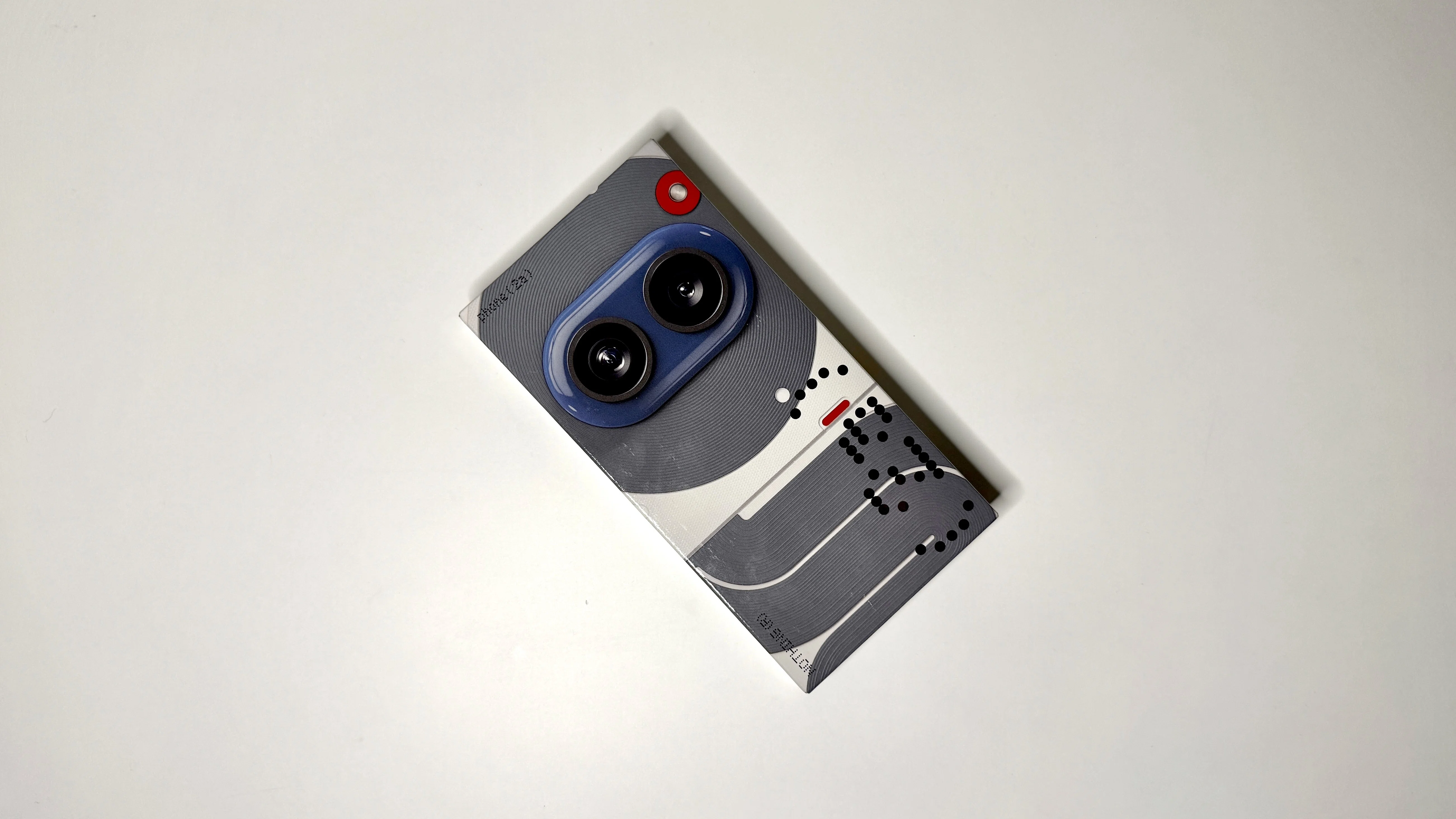 Nothing Phone (2a) Special Editionレビュー｜思わず衝動買いした