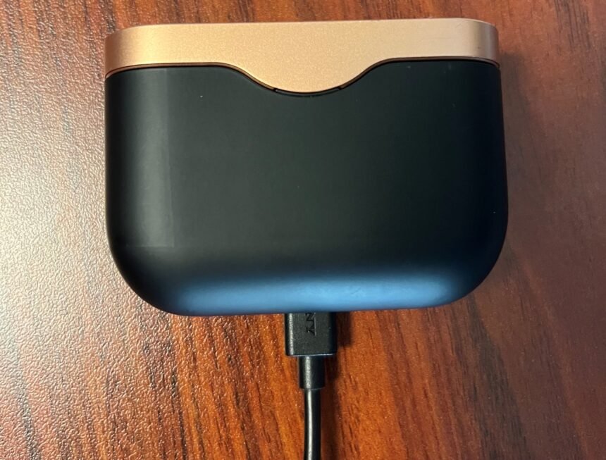 ワイヤレスイヤホン充電ケースが故障、充電できなくなったときに