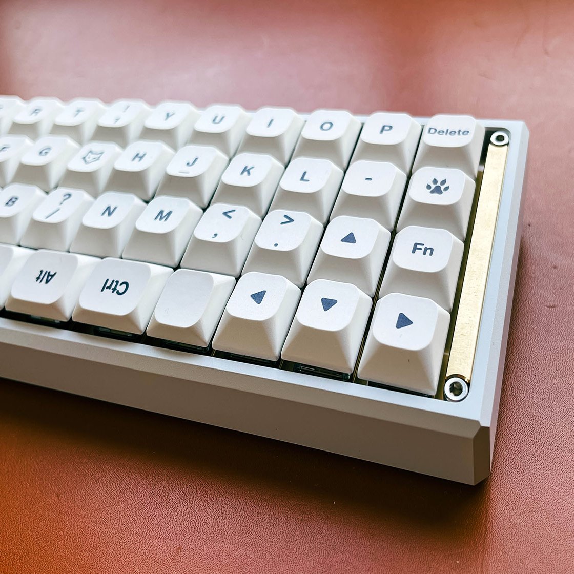 自作キーボード　O51go　完成品　40%キーボード　オーソリニア GoForty O51Go 自作キーボード オーソリニア 40%キーボード - メルカリ