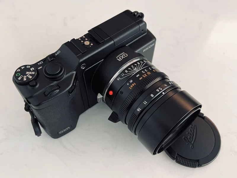 RICOH GXR 本体ユニット+A12 黒っぽく 50mm カメラユニット他・5点セット