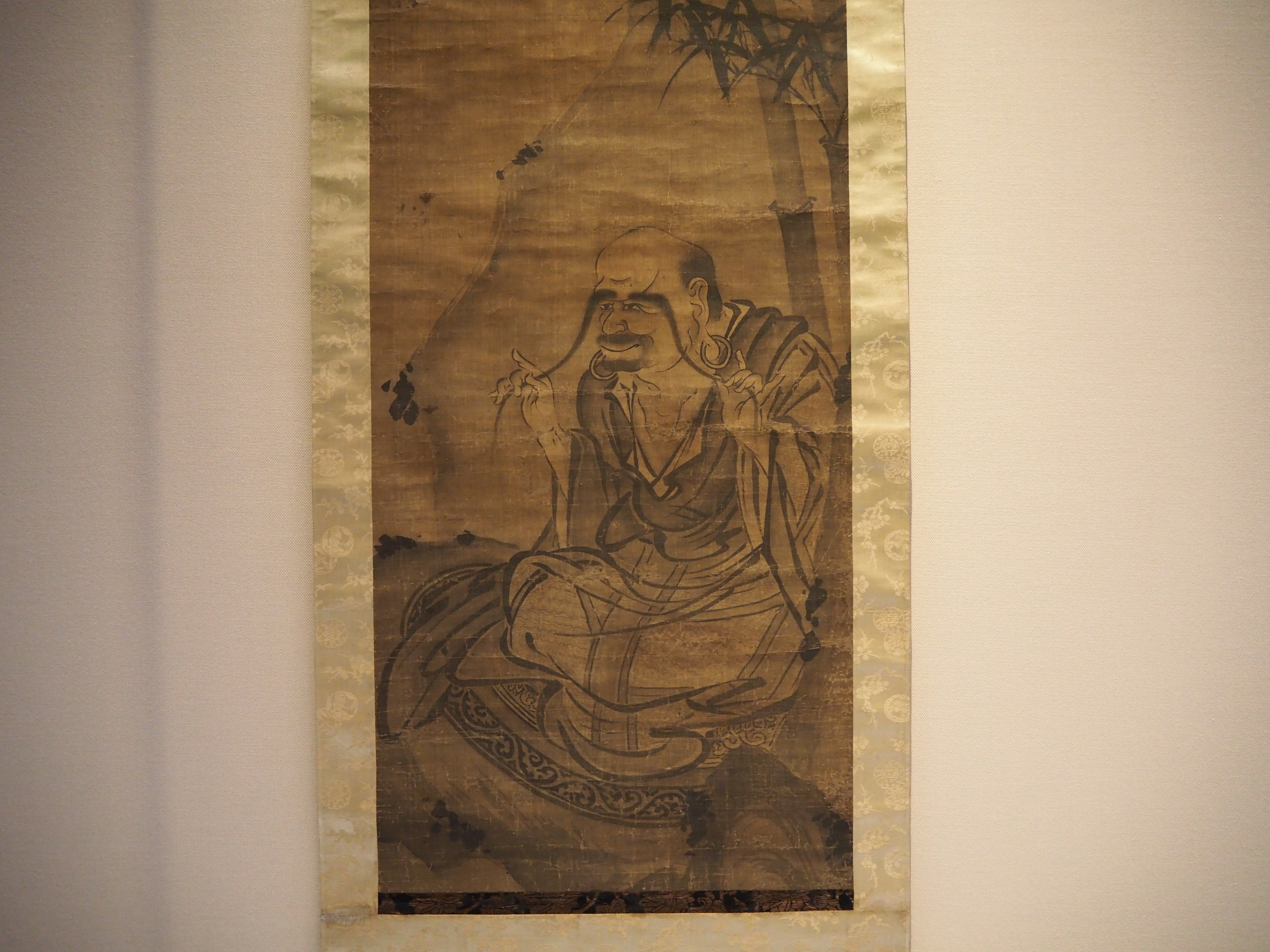 古玩「十六羅漢像」釈迦高位弟子・五百羅漢・黒土手ごね作り・銘 で……よく聞く十六羅漢とか五百羅漢って何？ @トーハク 7月15日