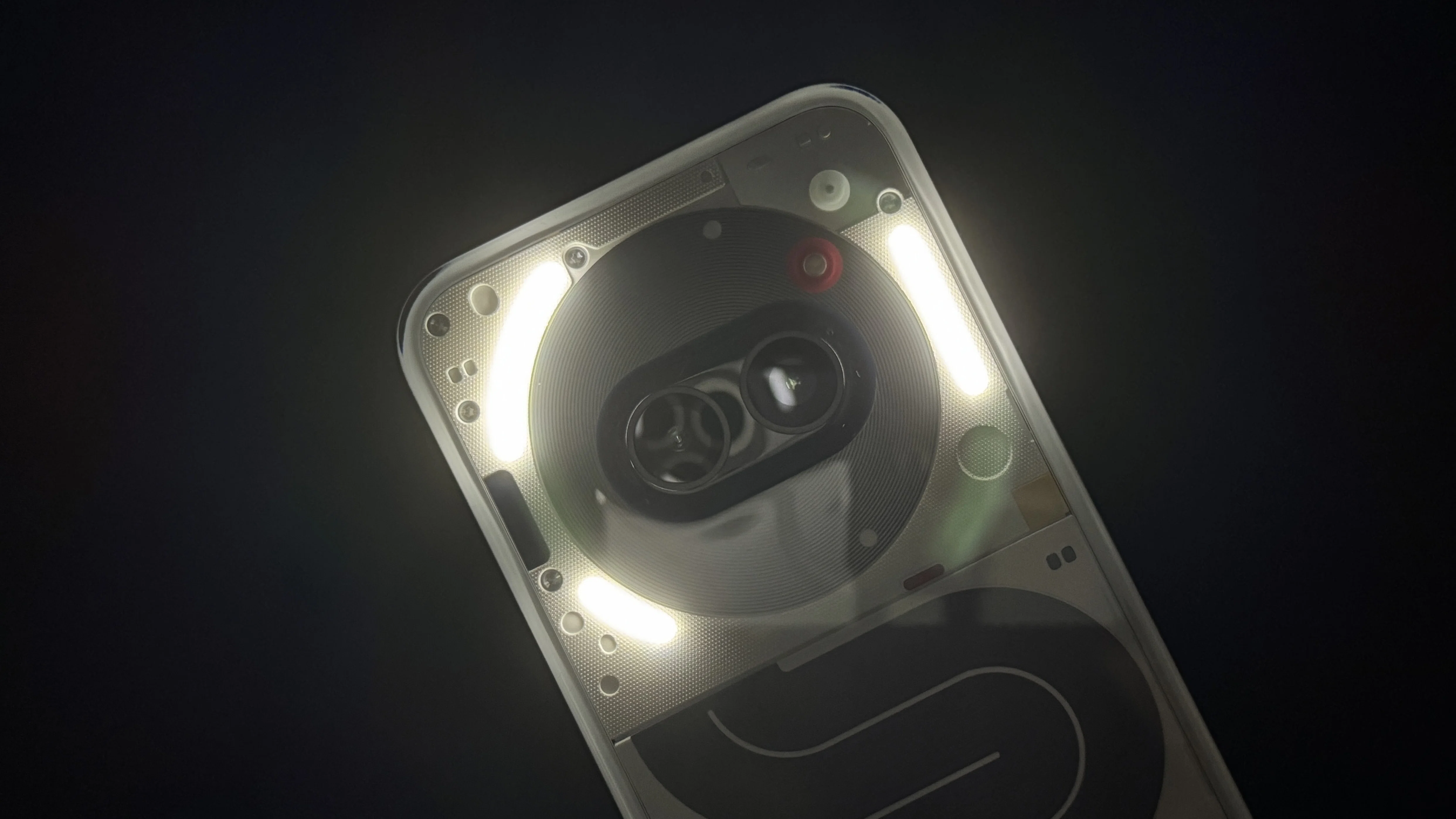 Nothing Phone (2a) Special Editionレビュー｜思わず衝動買いした