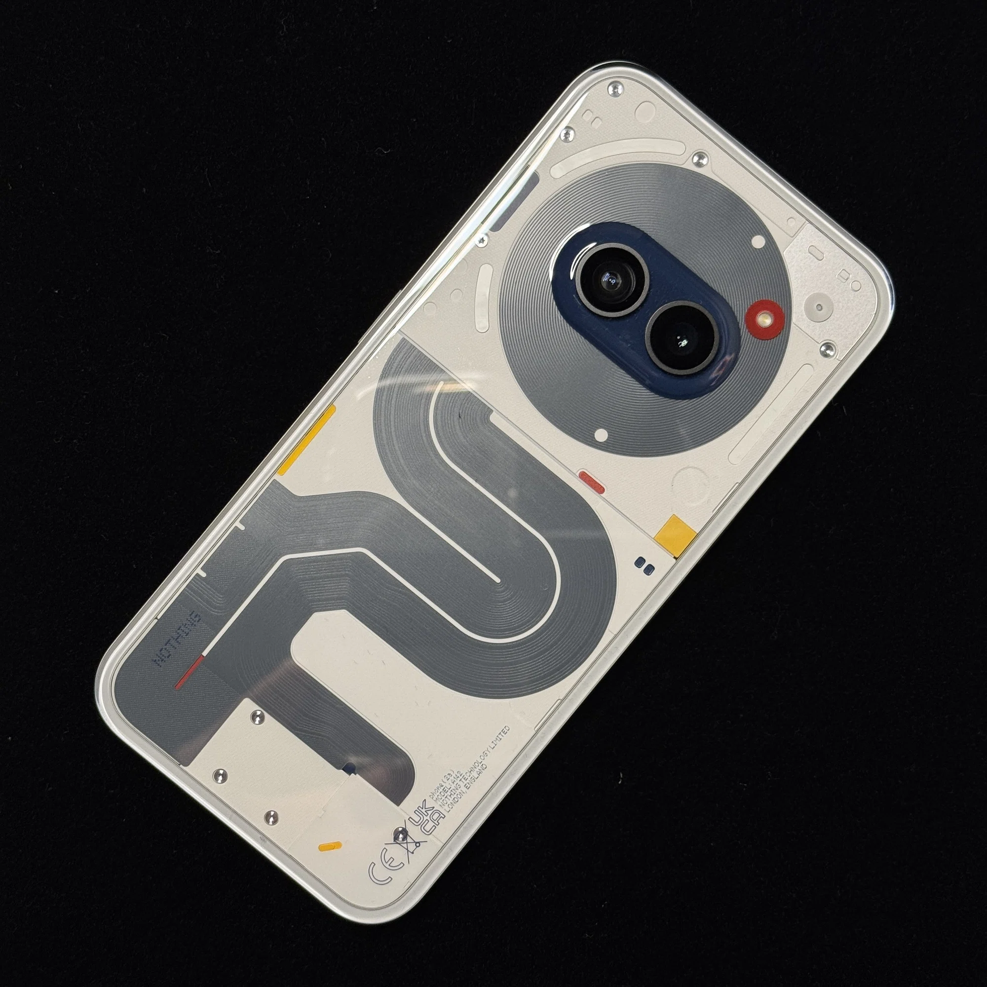 Nothing Phone (2a) Special Editionレビュー｜思わず衝動買いした 