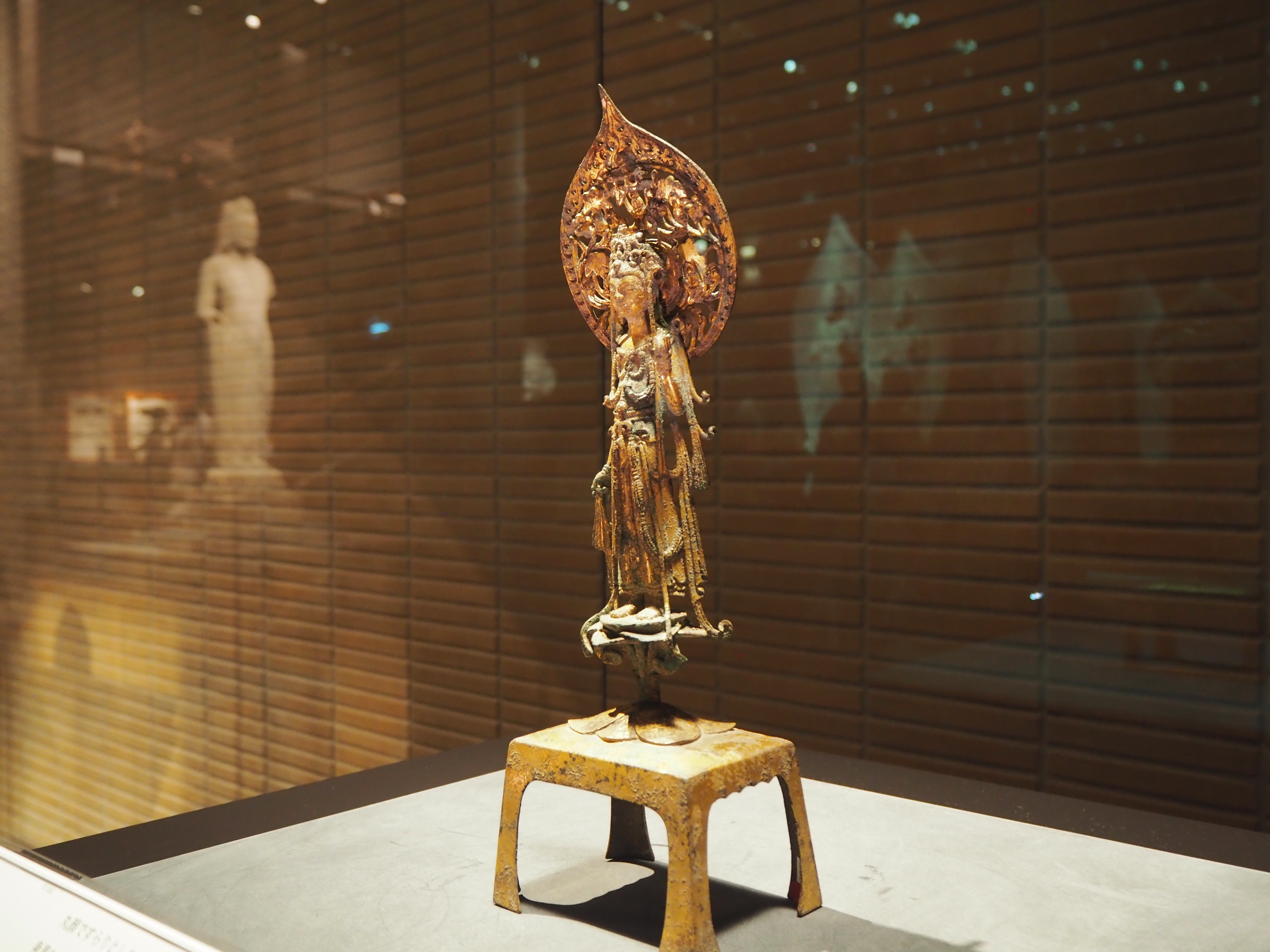 仏教美術 洛宝銘 如来仏頭・如来頭・如来佛頭 置物 高さ49.5cm 仏像・佛像 仏教美術 洛宝銘 如来仏頭・如来頭・如来佛頭 置物 高さ