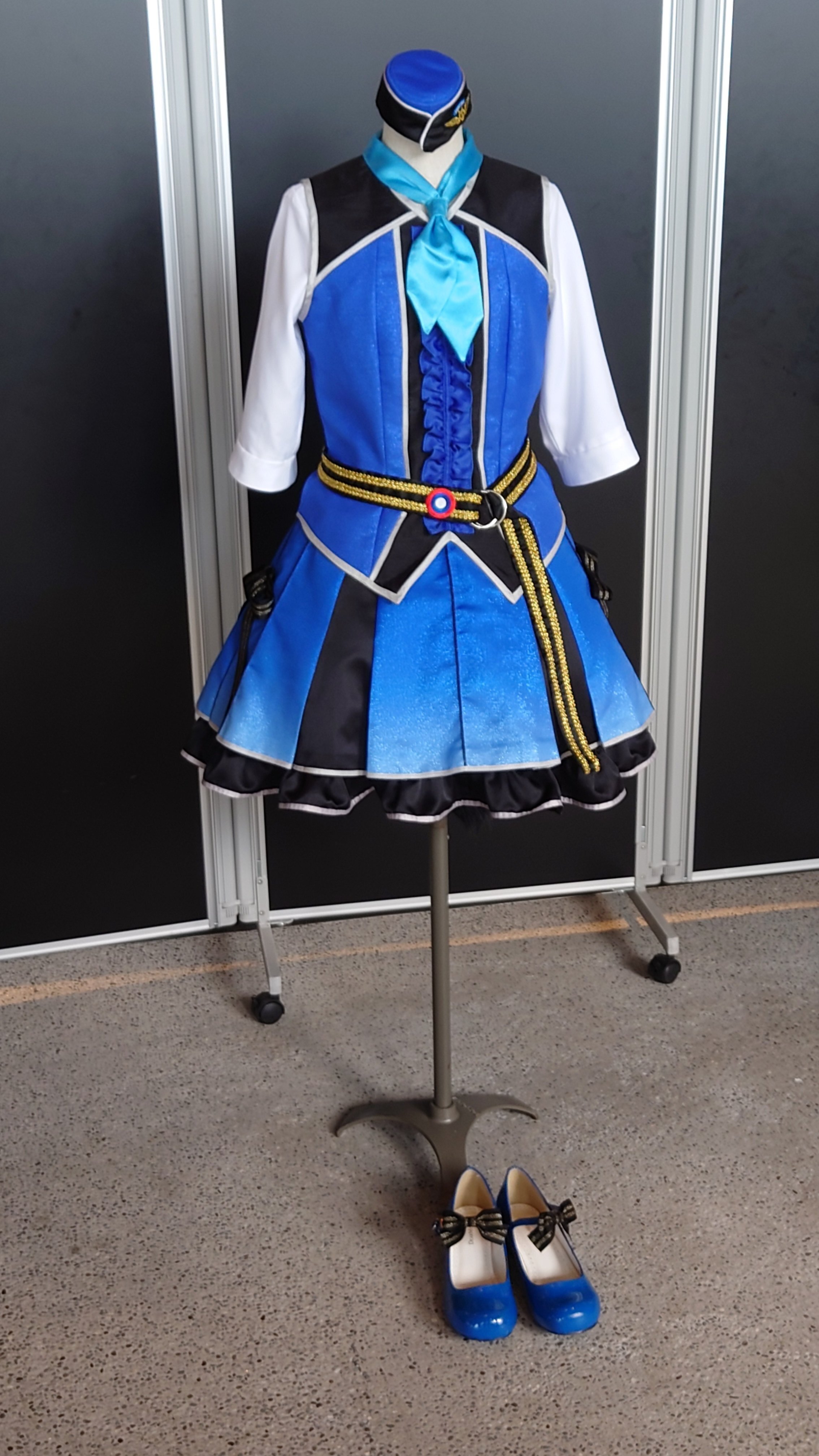 4th アニラ　ライブ衣装 山﨑天】生写真⠀ 「4th アニラ」ライブ衣装⠀ヒキ - メルカリ