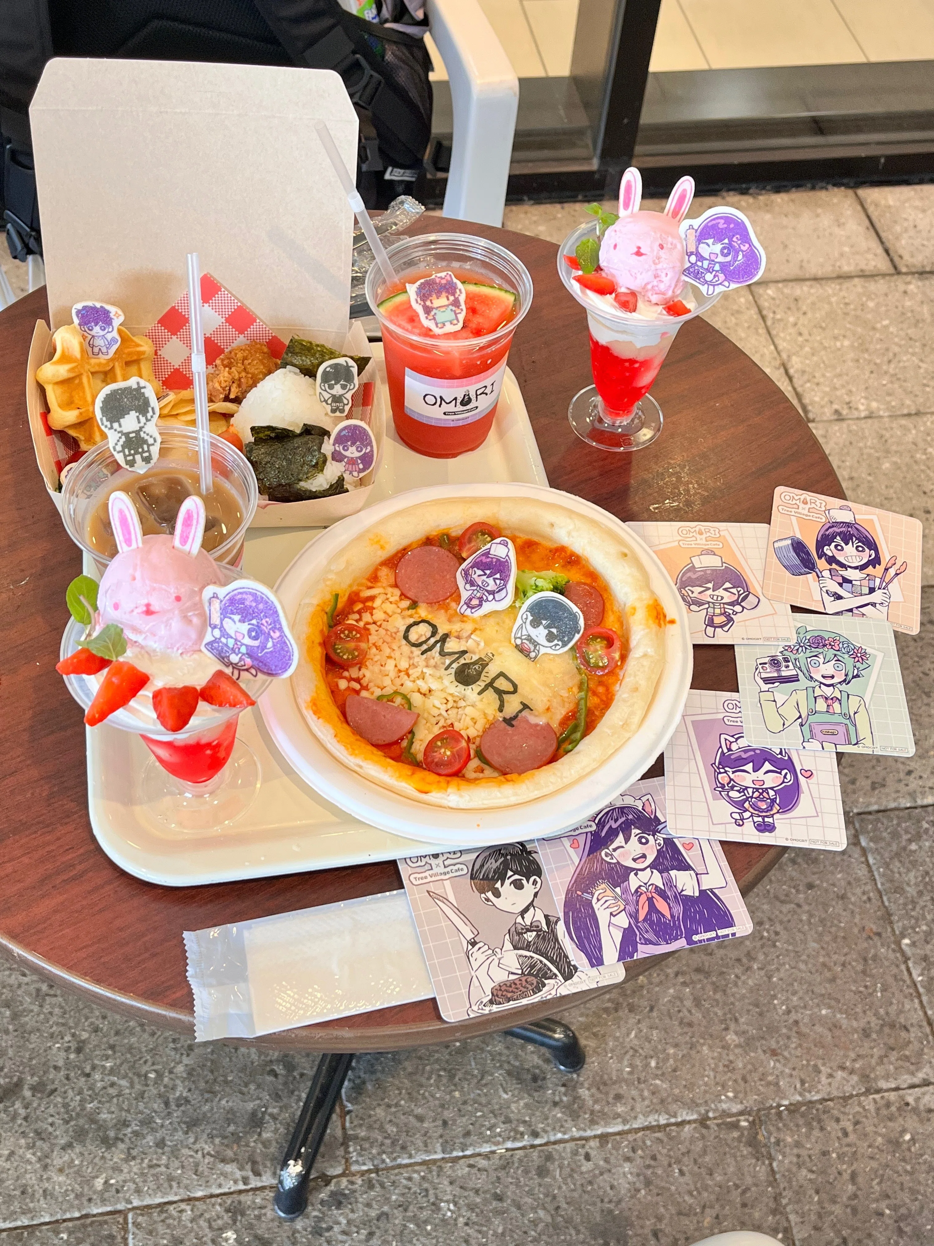 OMORIカフェへようこそ。あなたはずっとずっと、ここに通い詰めてる。｜鉈