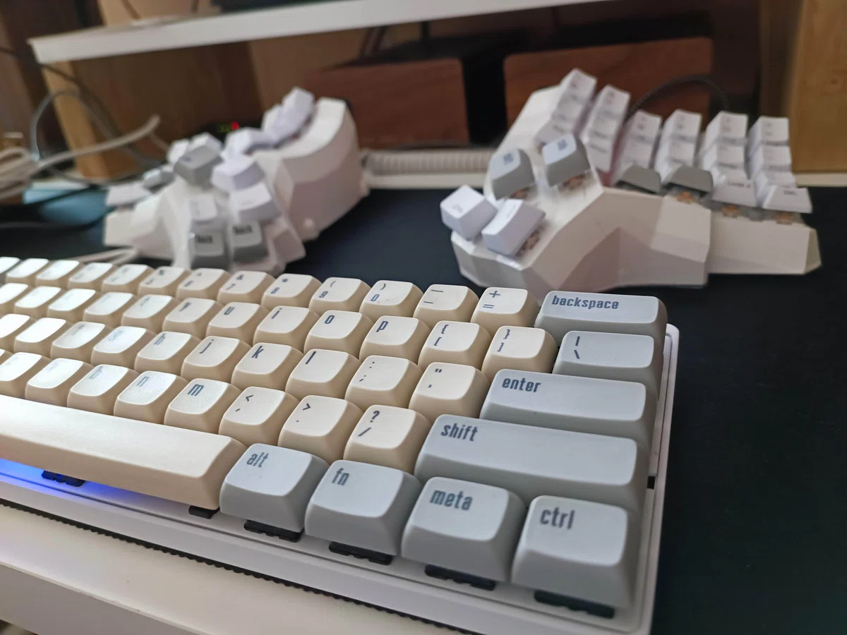 自作キーボード Dactyl Manuformを評す｜punyoon