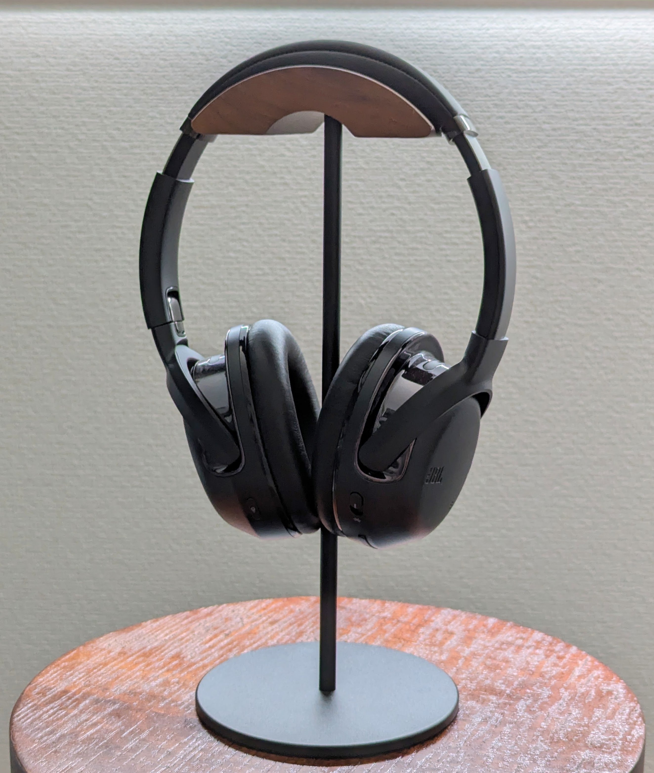 ヘッドホン「JBL Tour One M2」しか使わなくなった理由|FURUYA ヘッドホン「JBL Tour One M2」しか使わなくなった理由|FURUYA