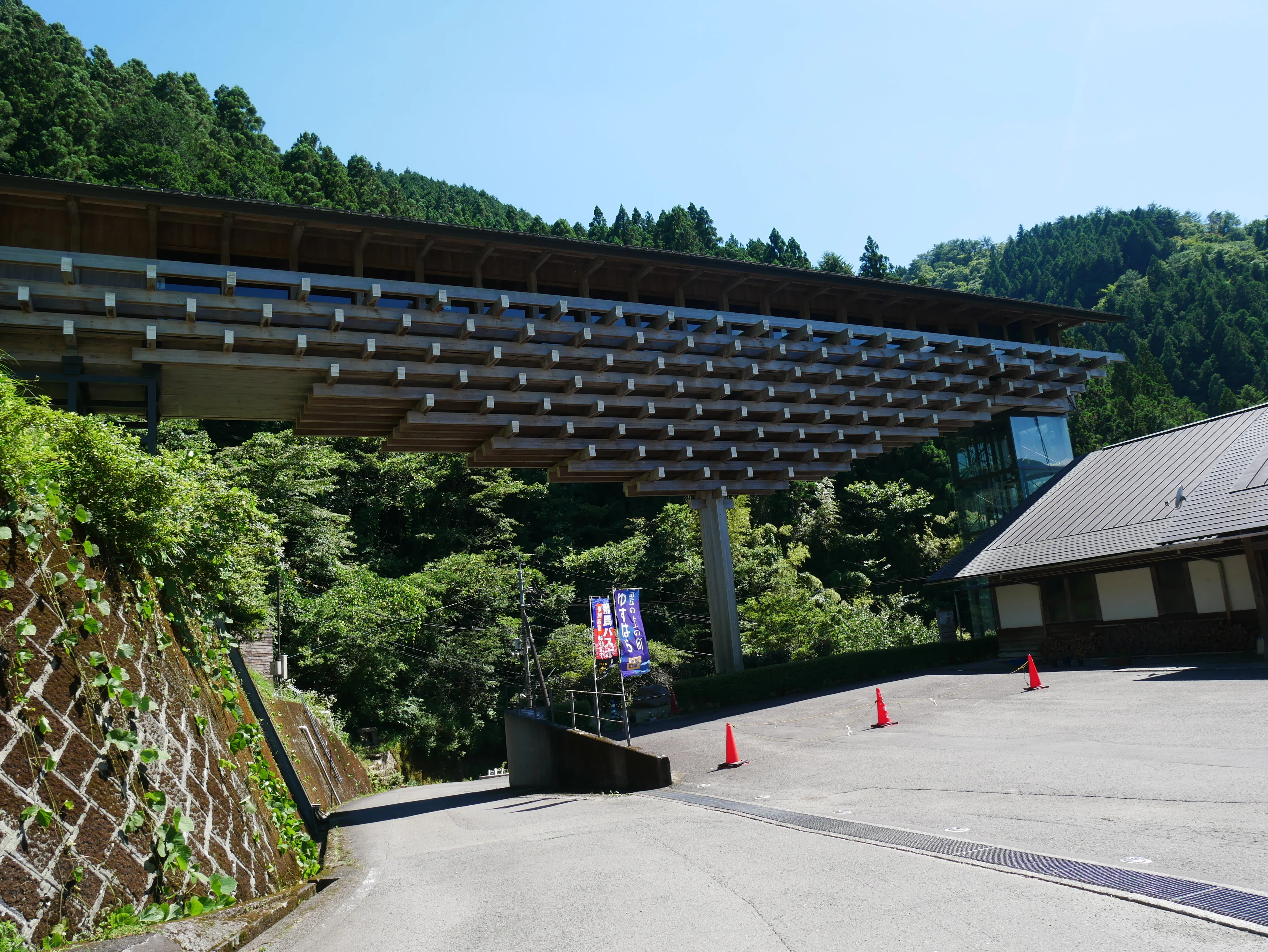 446 隈研吾さんのいまを築いた雲の上の町～高知県梼原町｜揺蕩う旅人