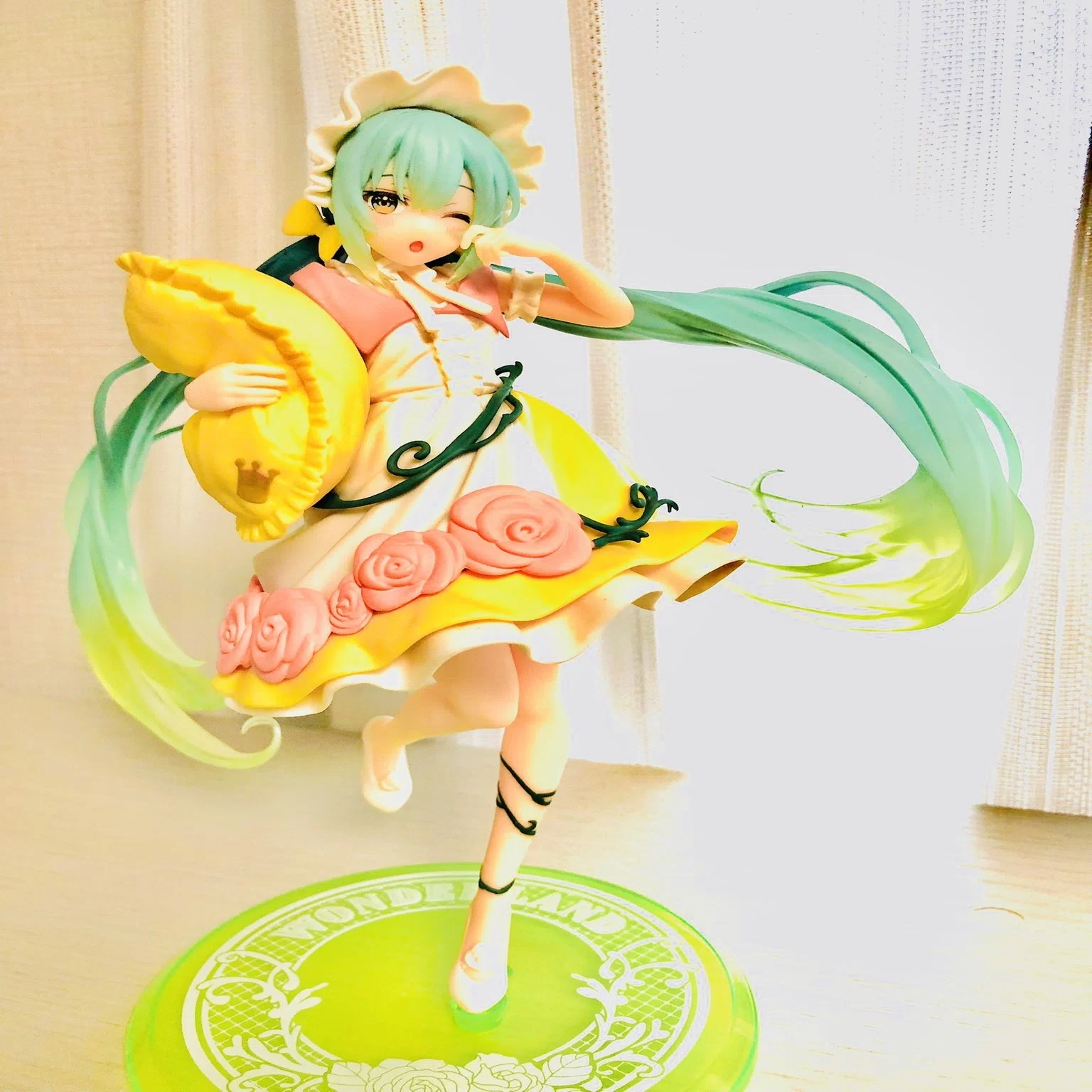 初音ミクのプライズフィギュアのクオリティが芸術的で凄い｜空想だいあ 