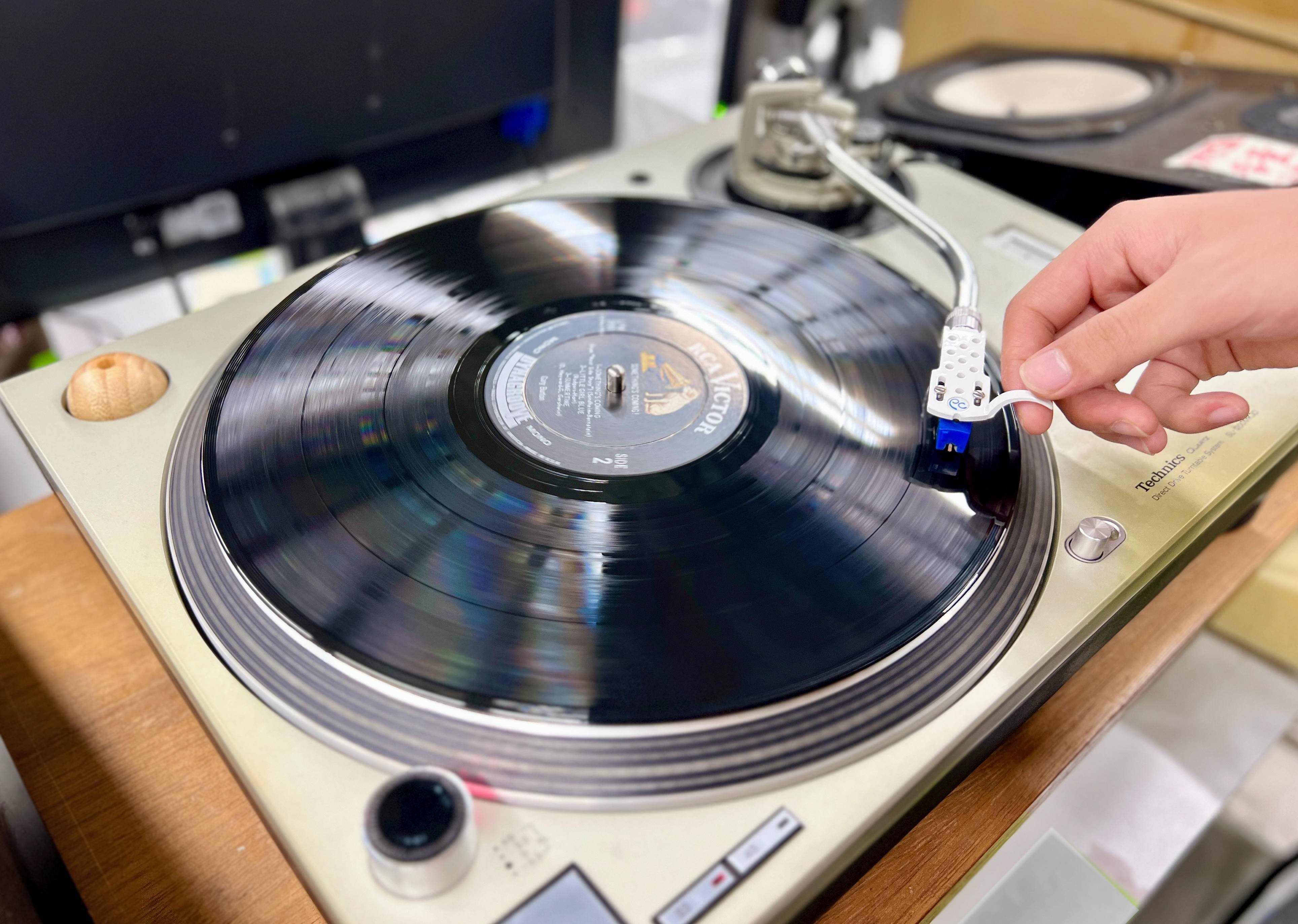 昭和レトロ＞最高のレコード体験を味わえる不朽のジャズ名作4選｜Face